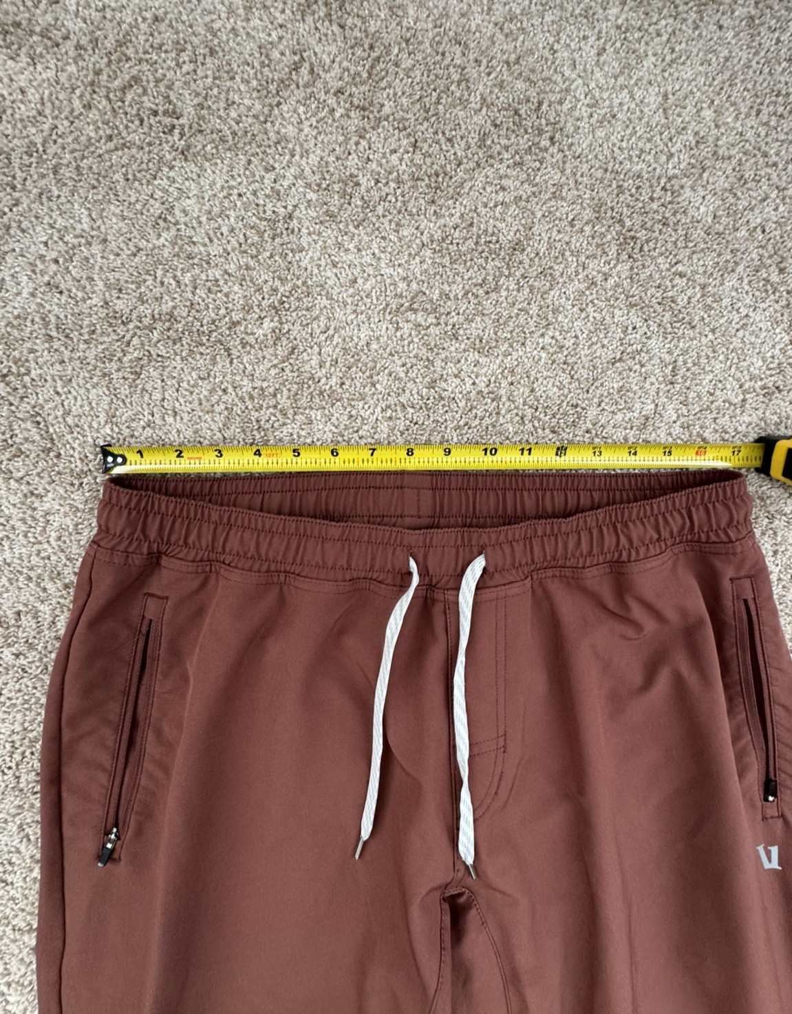 Vuori Transit Technical Joggers Mens XL Performance Stretch Pants Burgundy