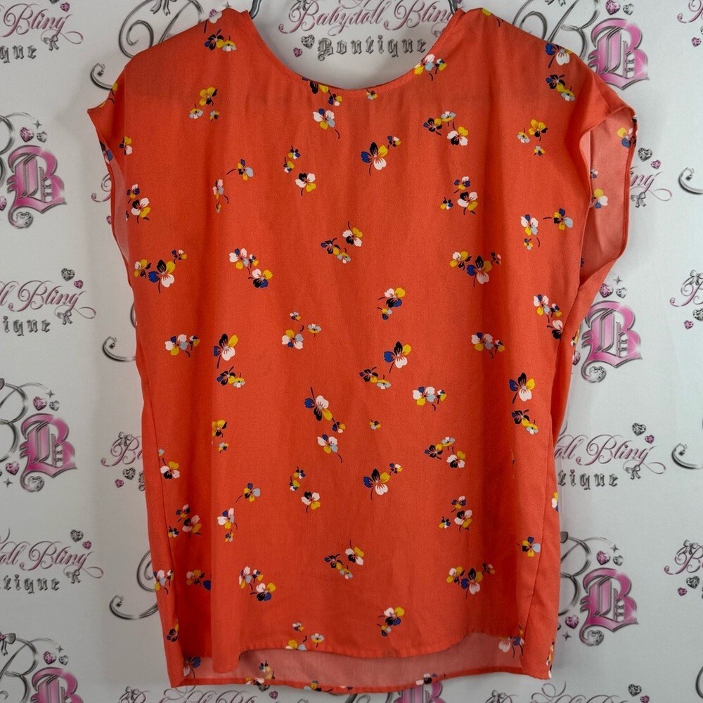 Halogen tshirt flowers blue white keyhole opening Floral Orange Women’s Top
