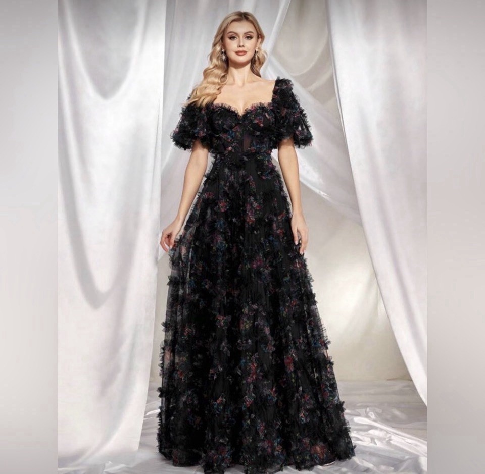 SHEIN Black Floral Ruffle Sweetheart Backless Maxi Ball Gown Dress Women’s L