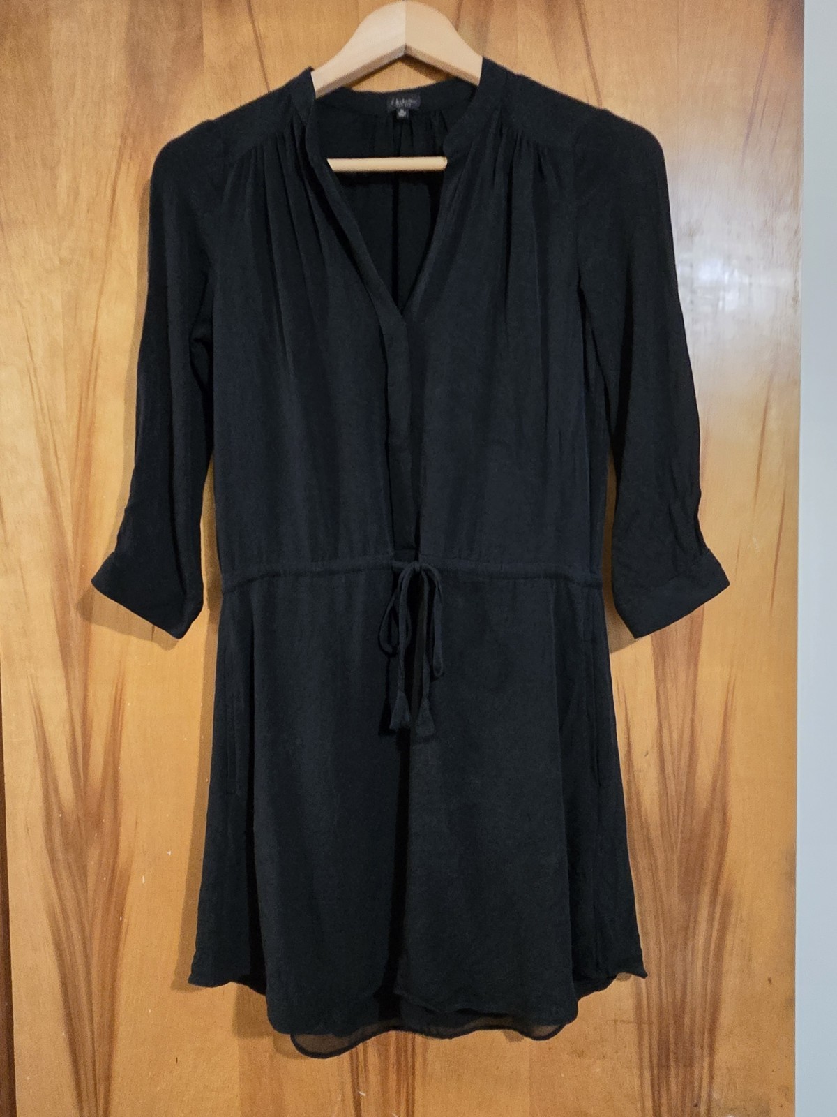 Aritzia Babaton Black Silk Tie Waist Mini Dress Size Small
