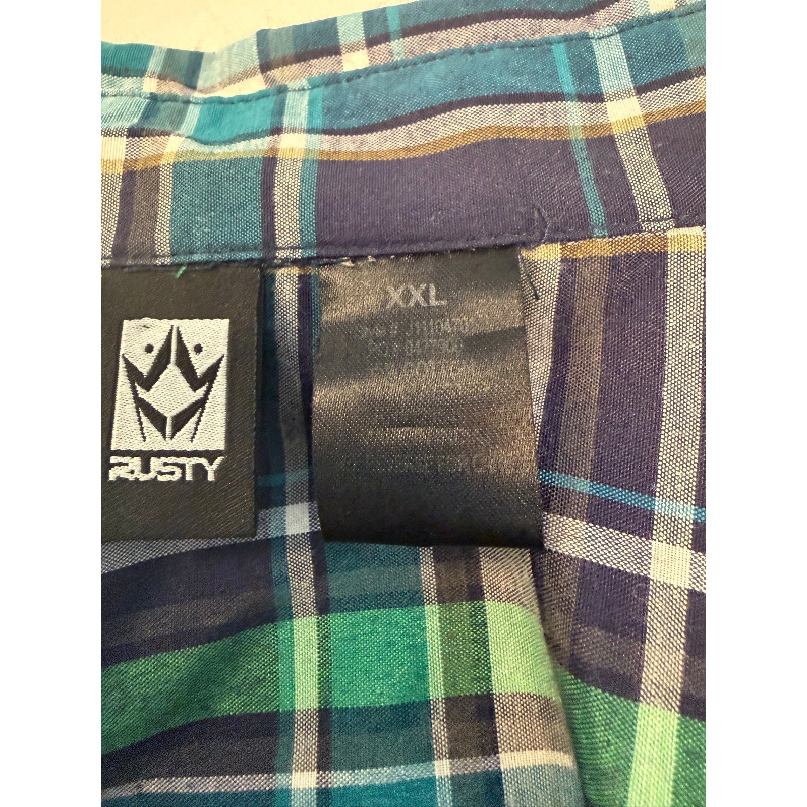 Rusty Mens XXL Short Sleeve Plaid Button Down Shirt Green Blue Surf J11104701