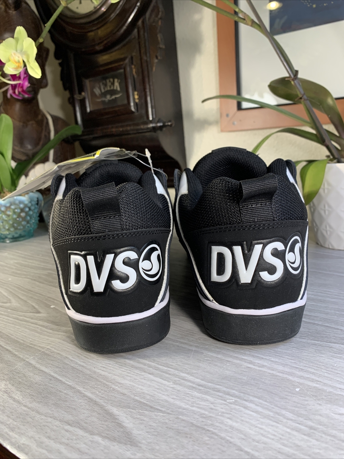 DeadStock DVS COMANCHE 2.0 Mens Athletic Shoes Size 9 Brand New RARE SalesSample
