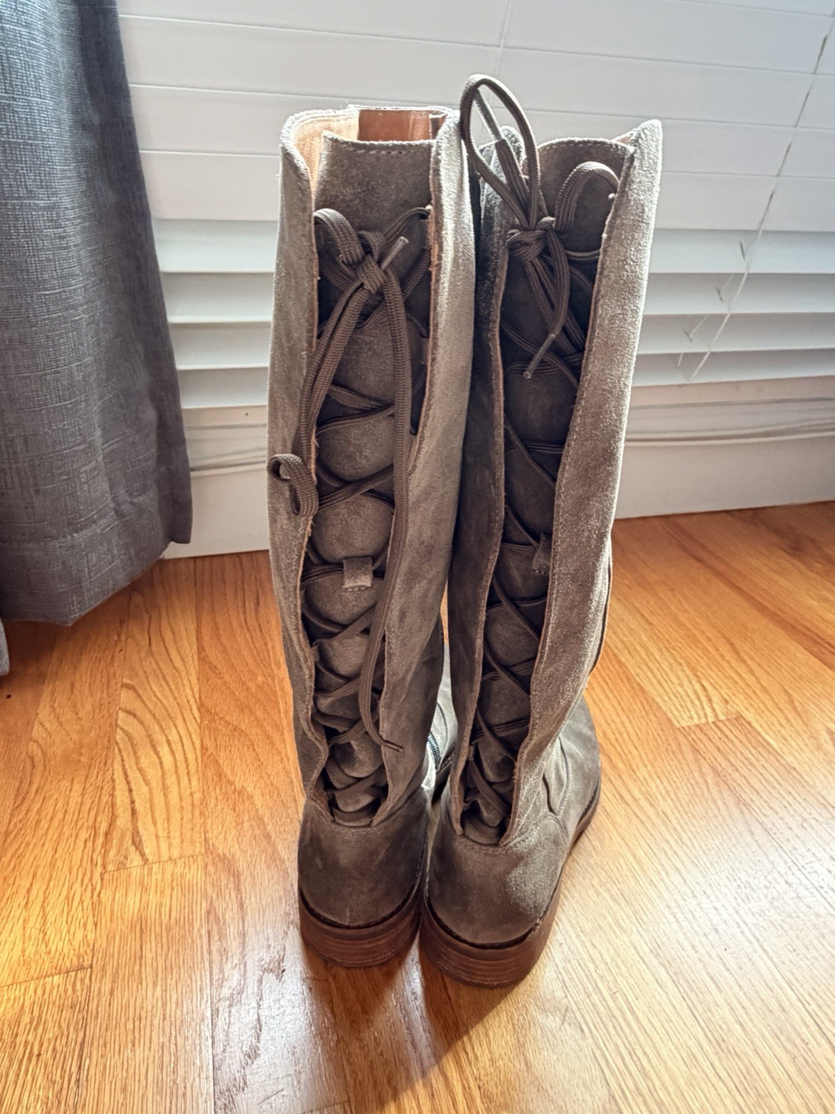 Sofft Sharnell II Water Resistant Suede Knee High Lace-Up/Zipper Boots Gray