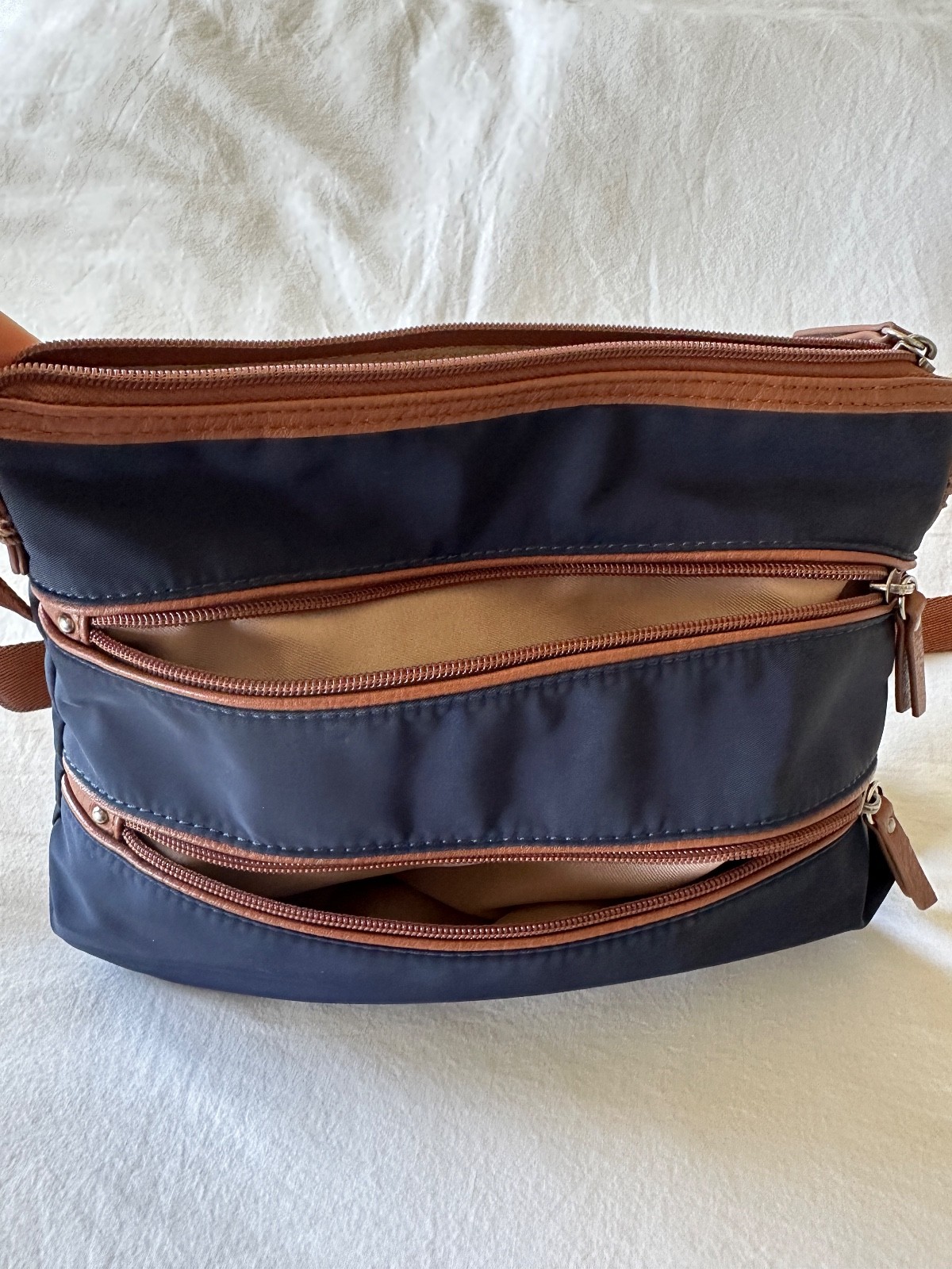 The Sak Esperato Nylon Crossbody Purse Bag Navy Blue Travel Organizer