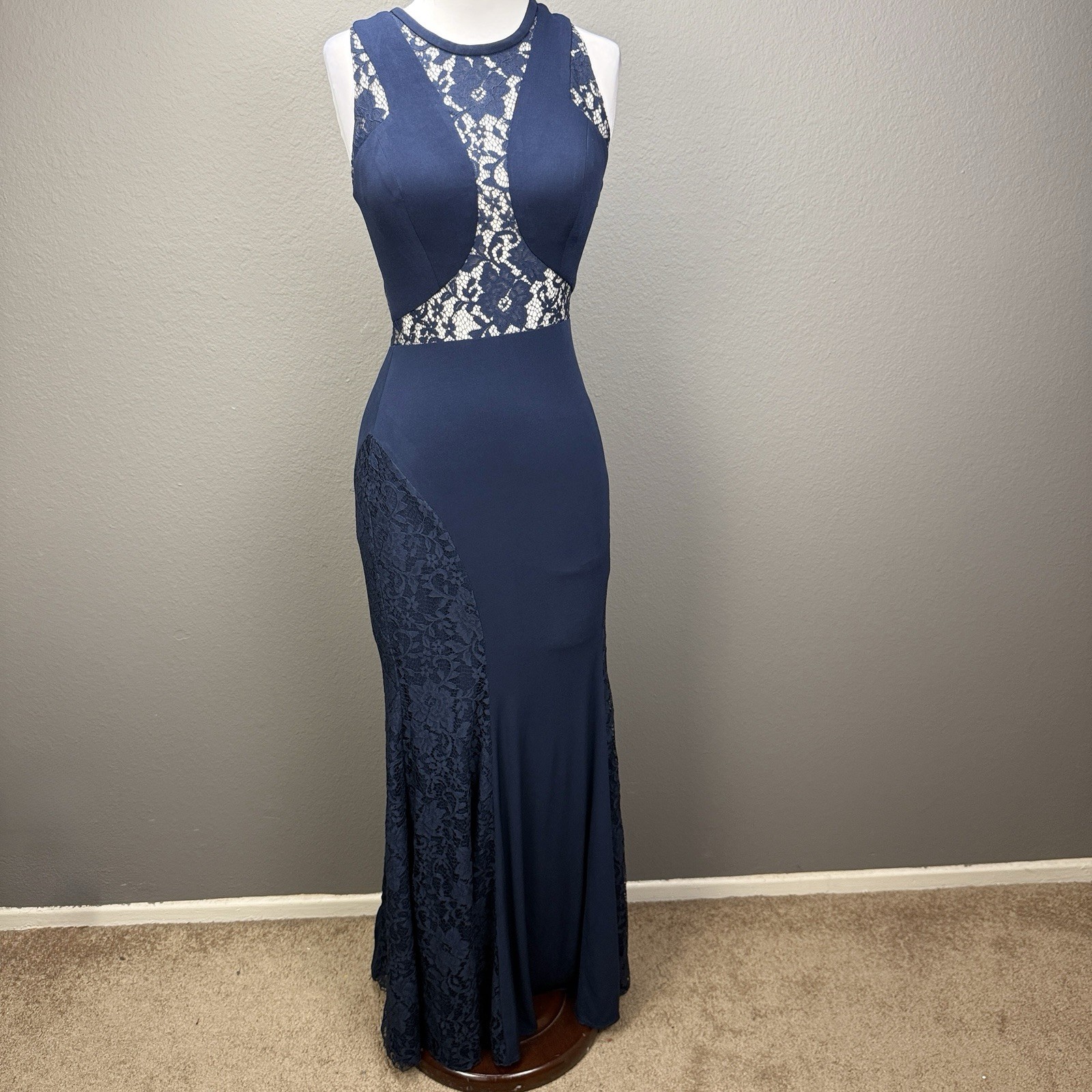 Mori Lee Paparazzi Navy Blue Lace Insert Mermaid formal gown Sz 3/4 Prom Pageant