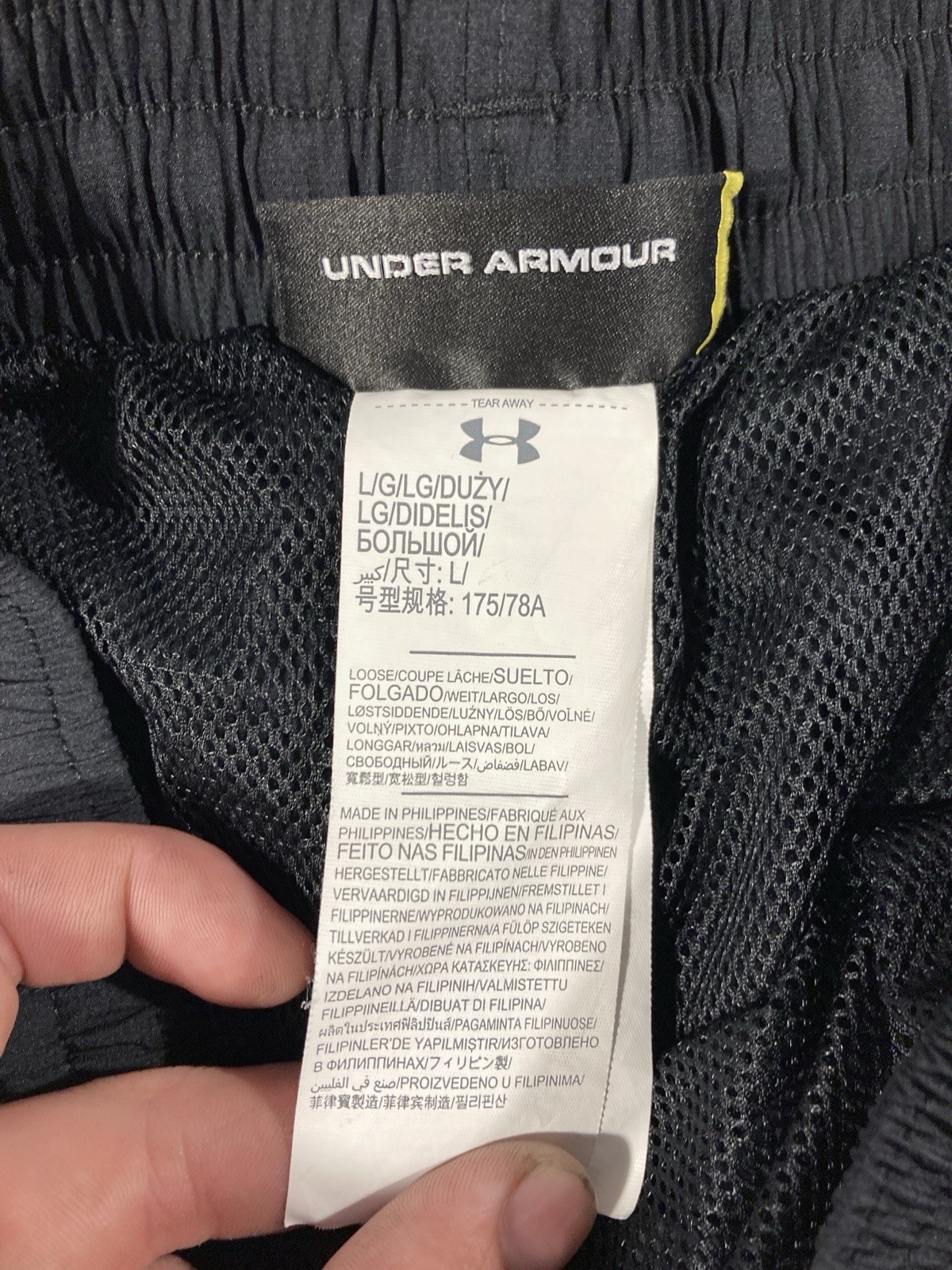 Under Armour UA Storm Men’s Gray Mesh Lined Training Shorts L Loose Fit