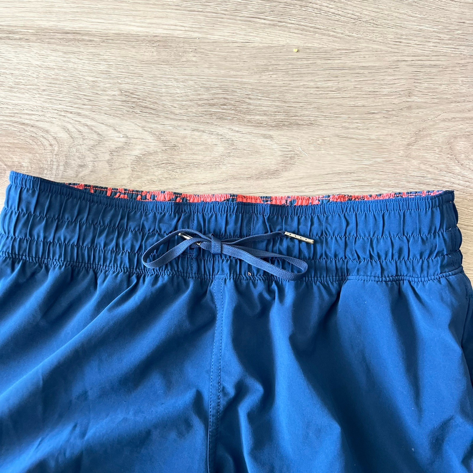 Lululemon Choose A Side Reversible Short Navy Peach Floral Size 6