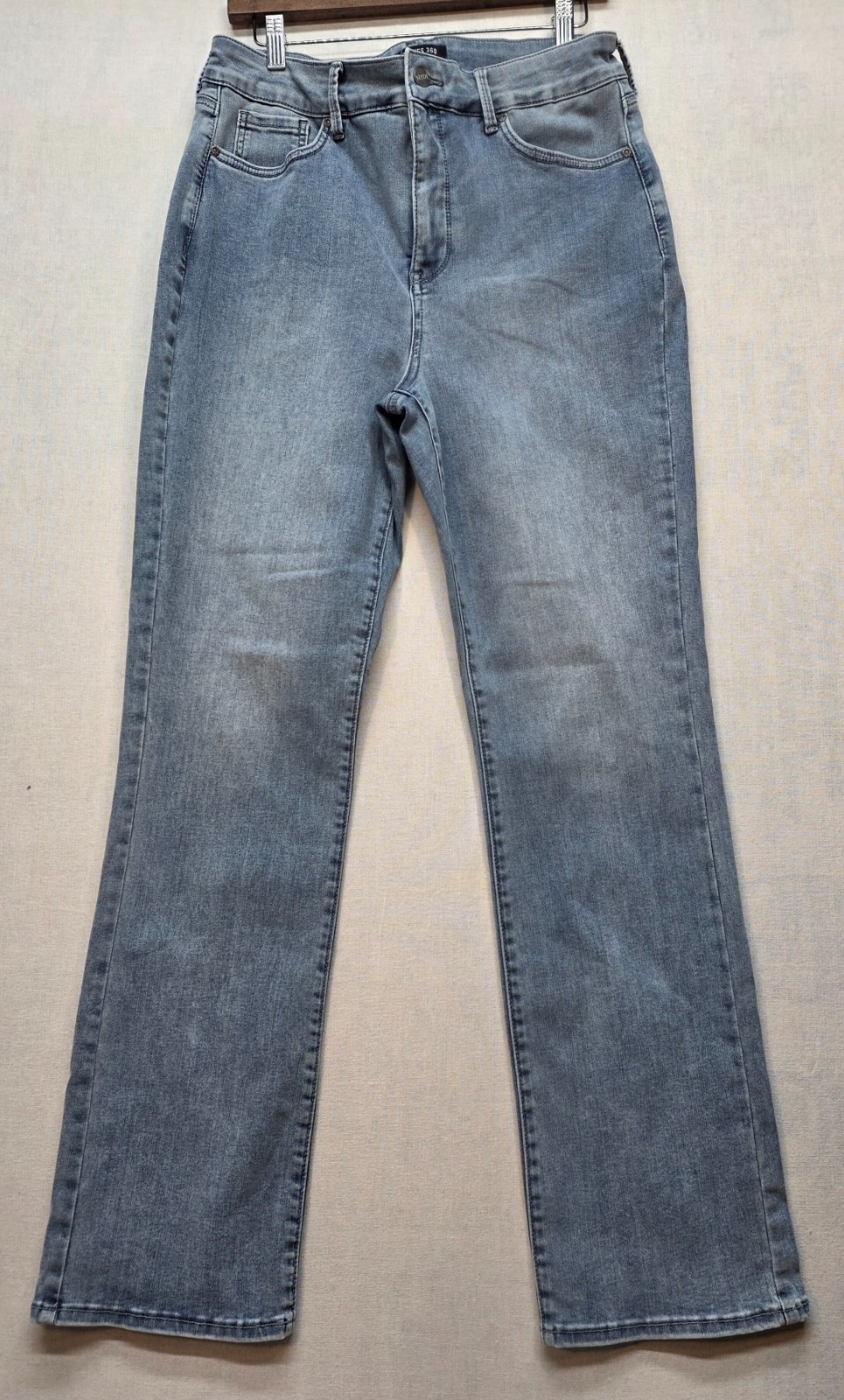 Curves 360 by NYDJ Slim Straight Leg Jeans Light Wash Blue Women’s Size 10