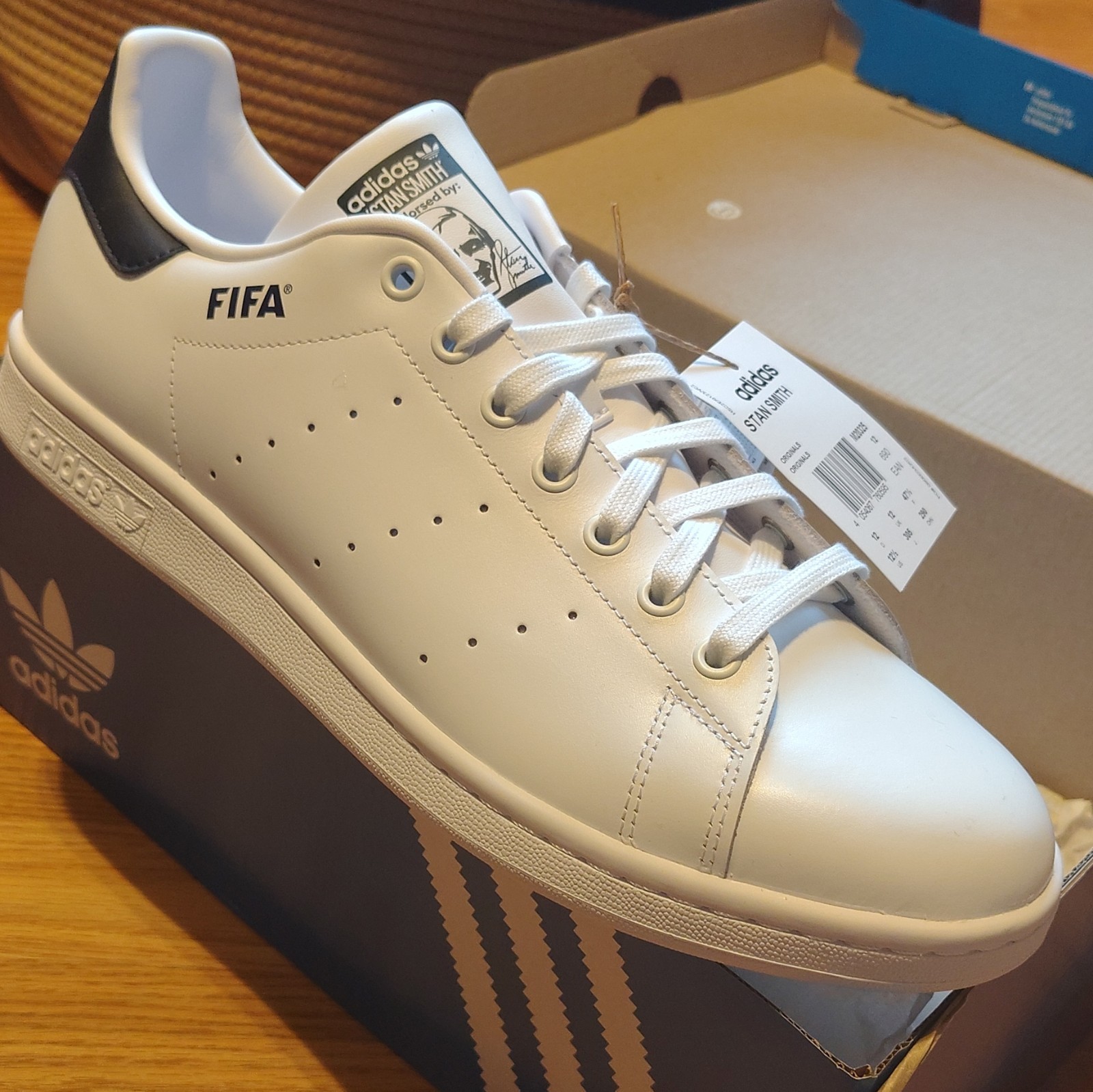 Limited Edition 2026 FIFA World Cup adidas Stan Smith Originals Men’s Low Top