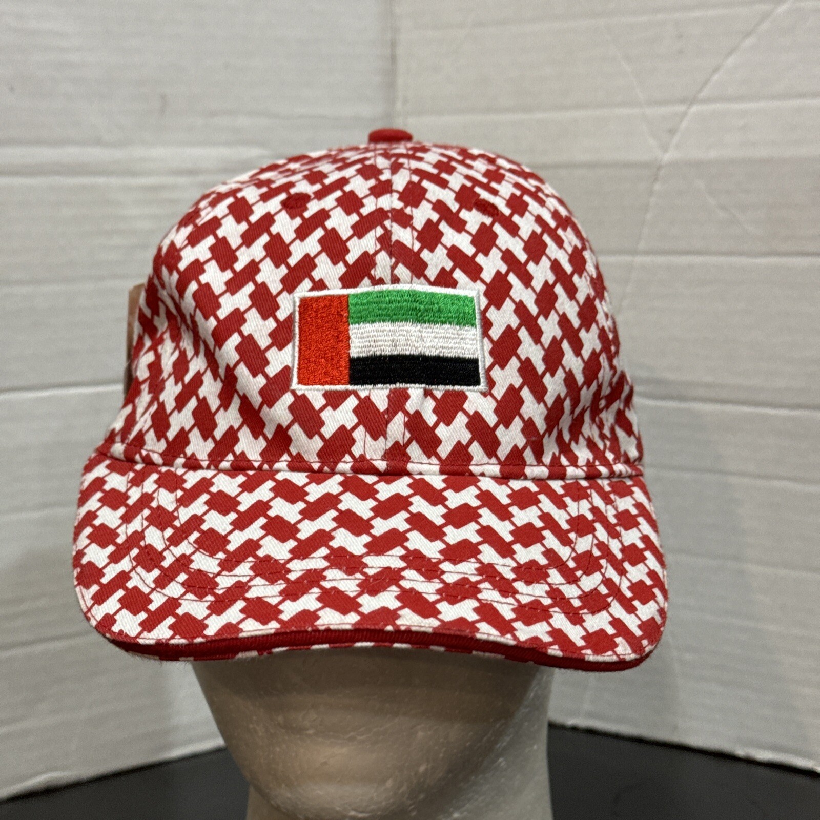 Dubai UAE United Arab Emirates 🇦🇪 Baseball Cap Akaru