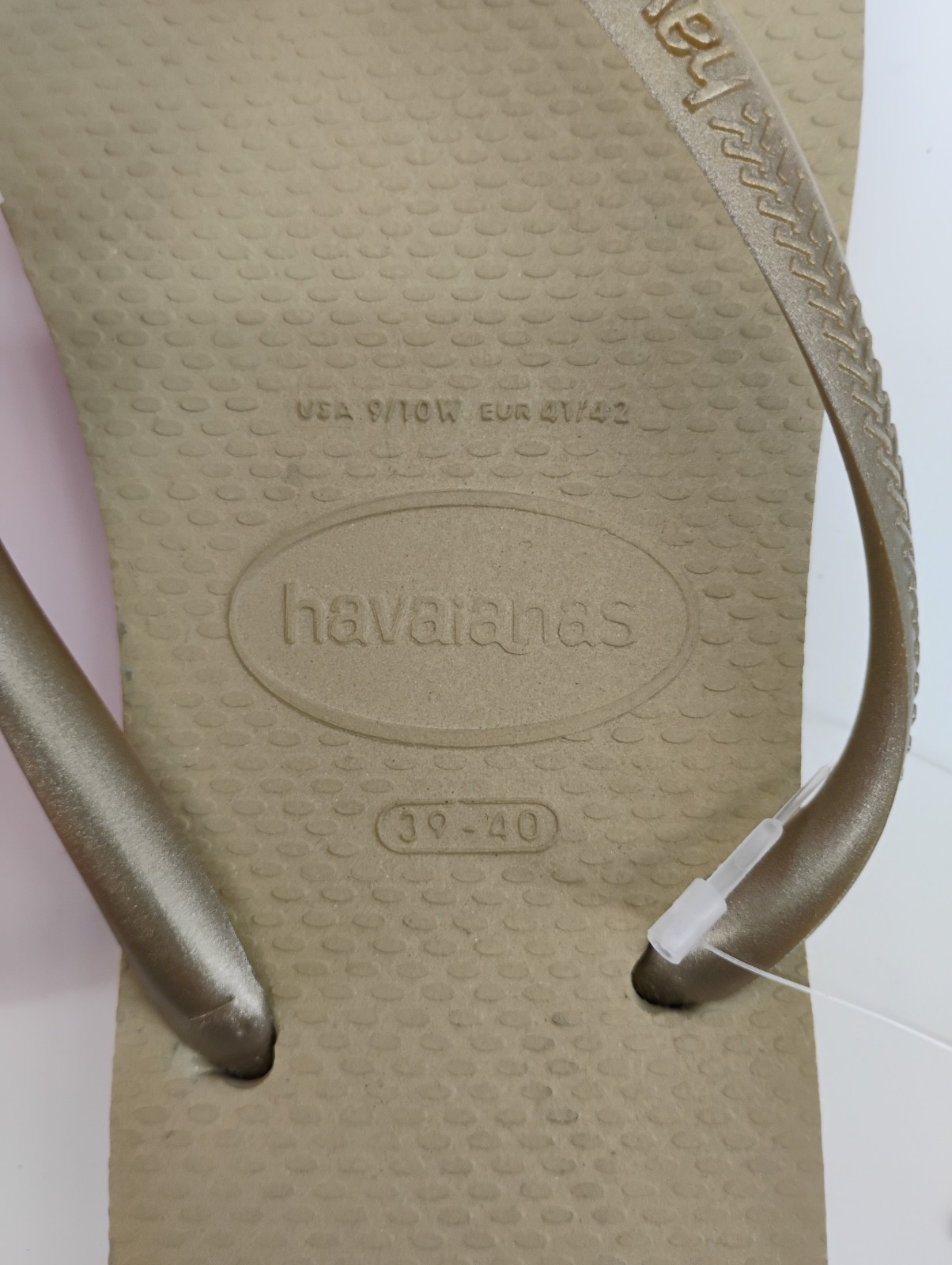 NEW Havaianas Sand Gray Light Gold Thong Flip Flops, Size 9/10w (39/40)