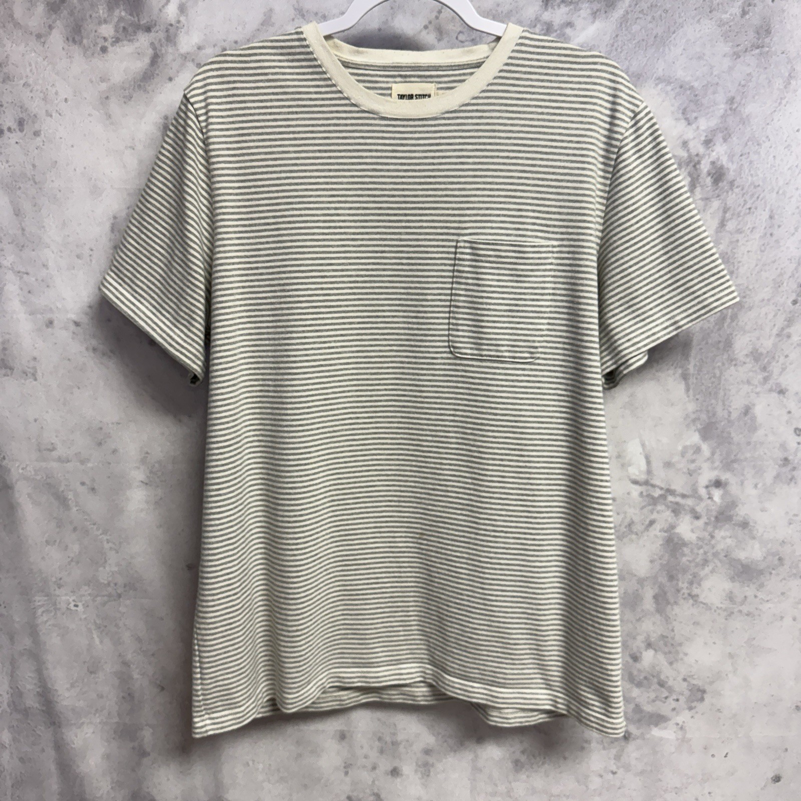 Taylor Stitch Heavy Bag T Shirt Mens 44 XL Gray White Striped Short Sleeve Tee