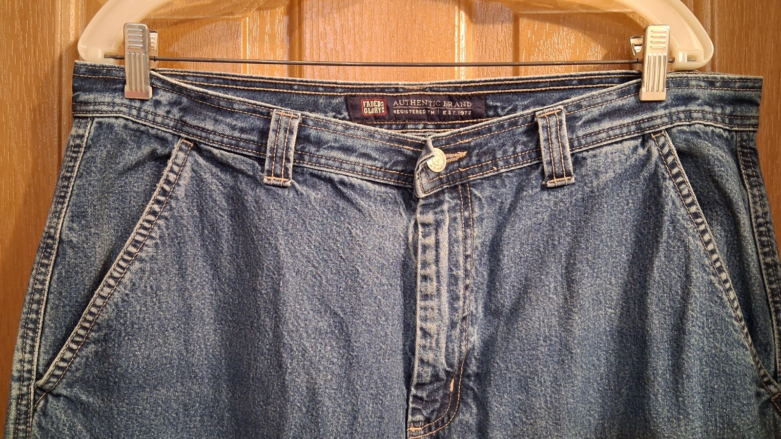Faded Glory Dark Stone Washed Blue Jean Cargo Pants 36 x 32 (tape says 28)