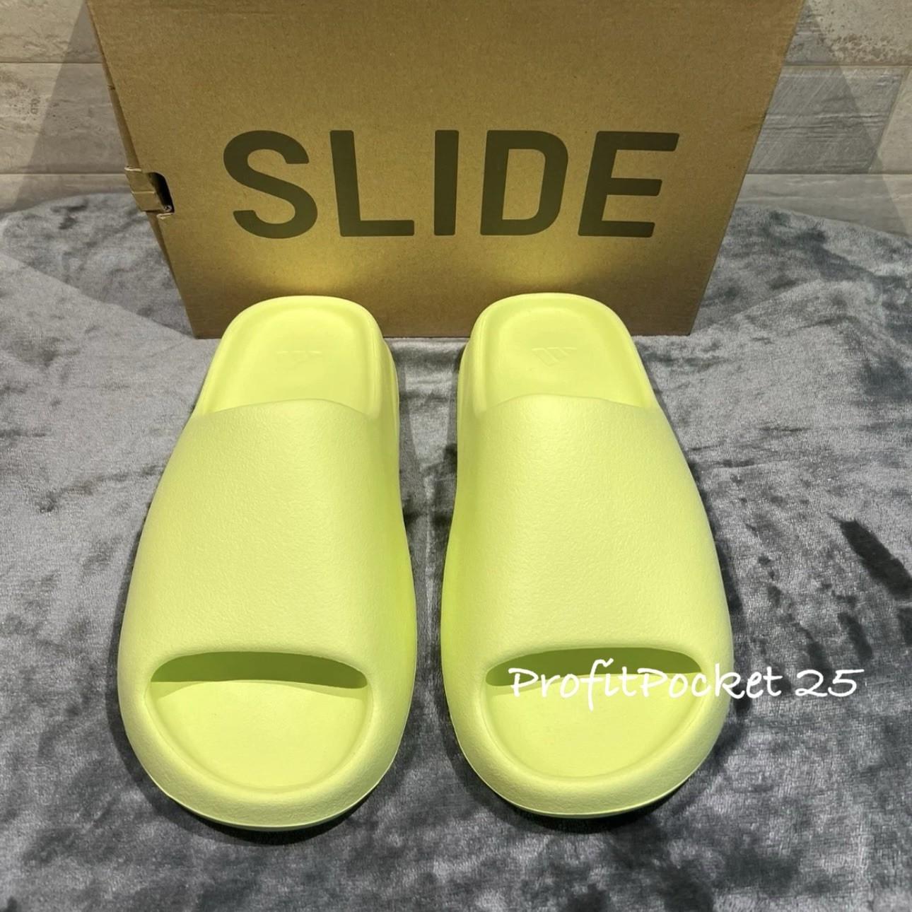 Yeezy Green Glow Sandal Slides Size 11