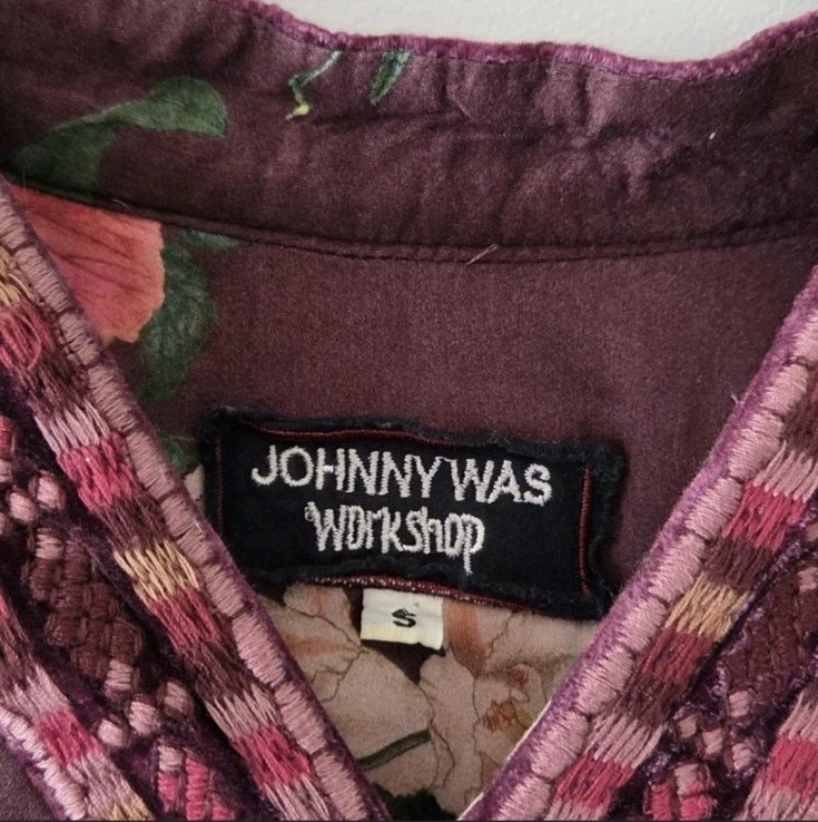 Johnny Was Paris Effortless Blouse with Floral Embroidery & Velvet Sleeve Size S