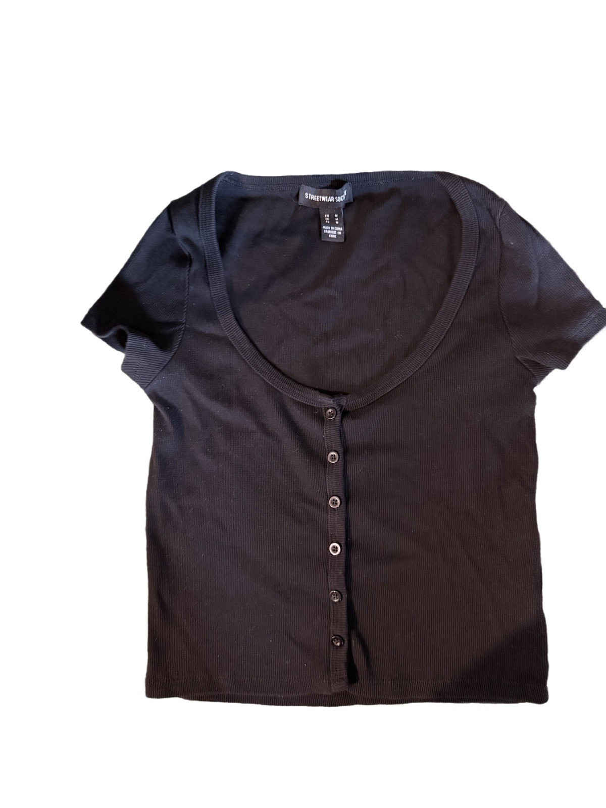 Streetwear Society Black Solid Knit Round Neck Button Front T-Shirt Women’s M