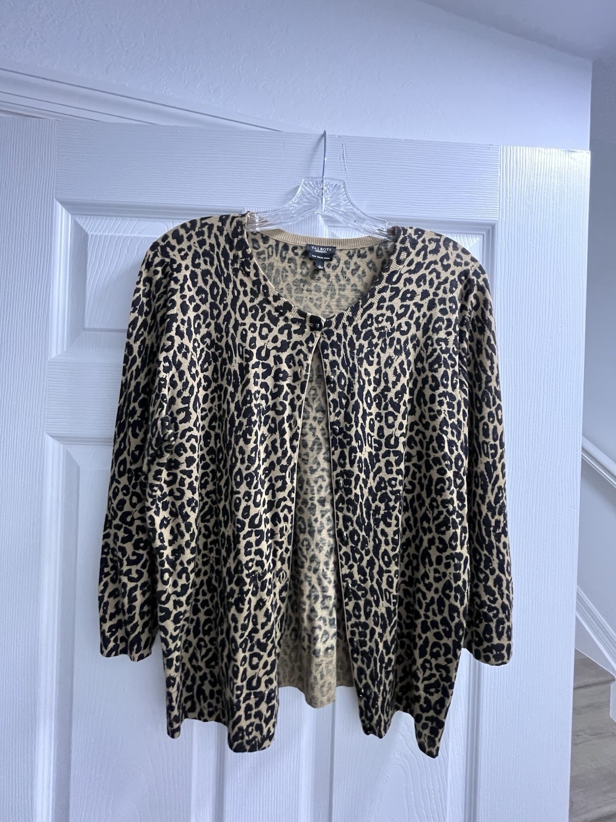 Talbots Pure Merino Wool Leopard Animal Print Button Cardigan Sweater Womens L