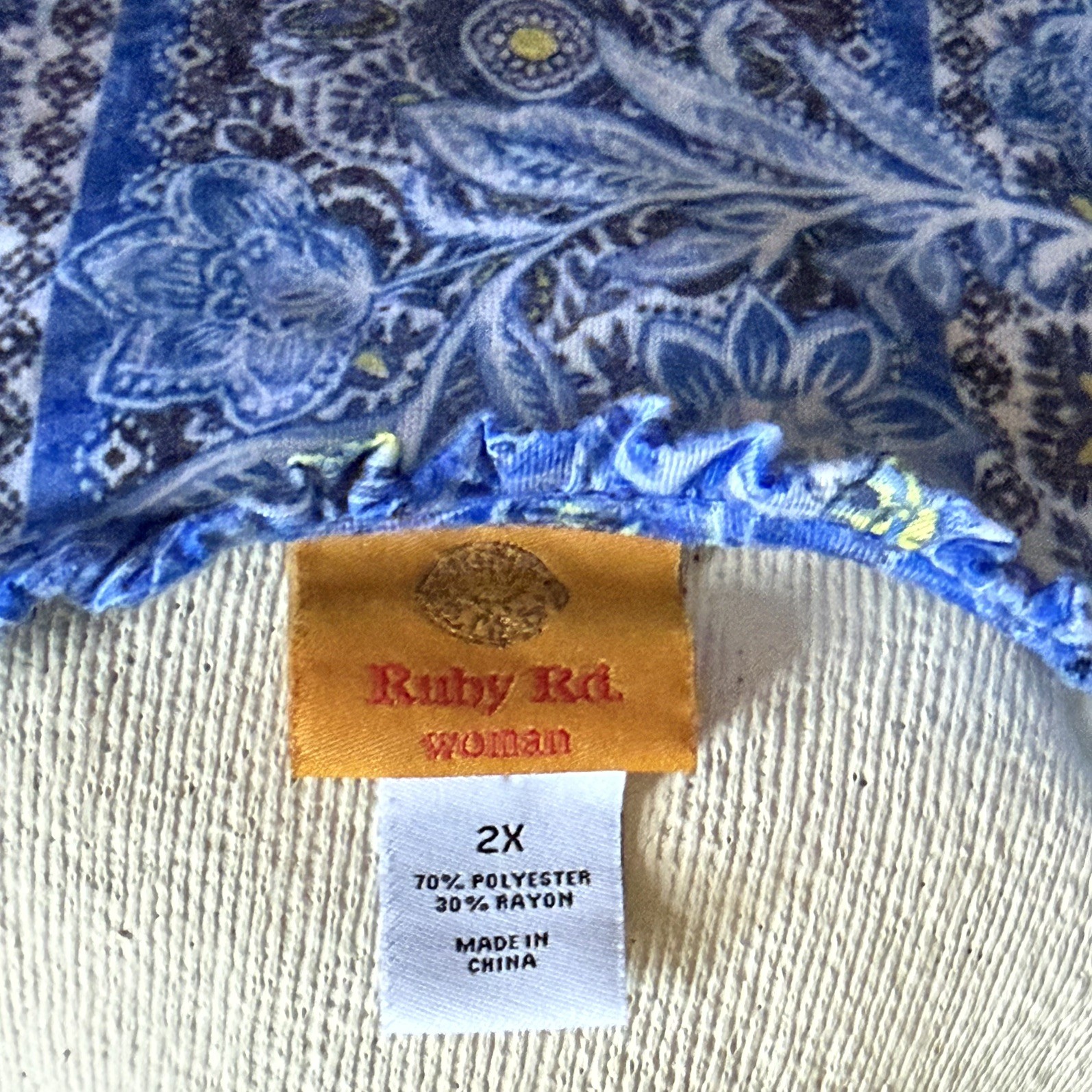RUBY RD 2X Top Unique BOHO Lightweight Crochet Ruffles Blue Floral Bell Sleeves