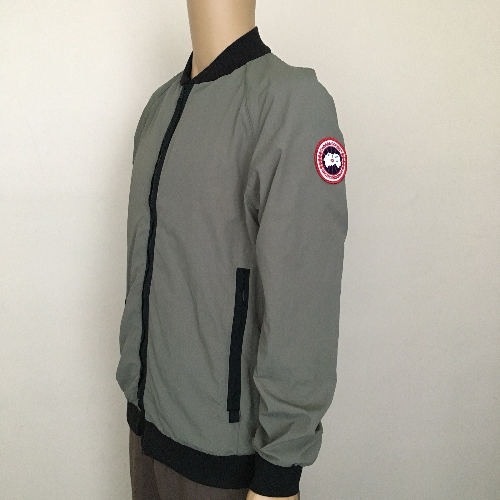 Canada Goose Faber Bomber Men’s Jacket Sagebrush Size Small