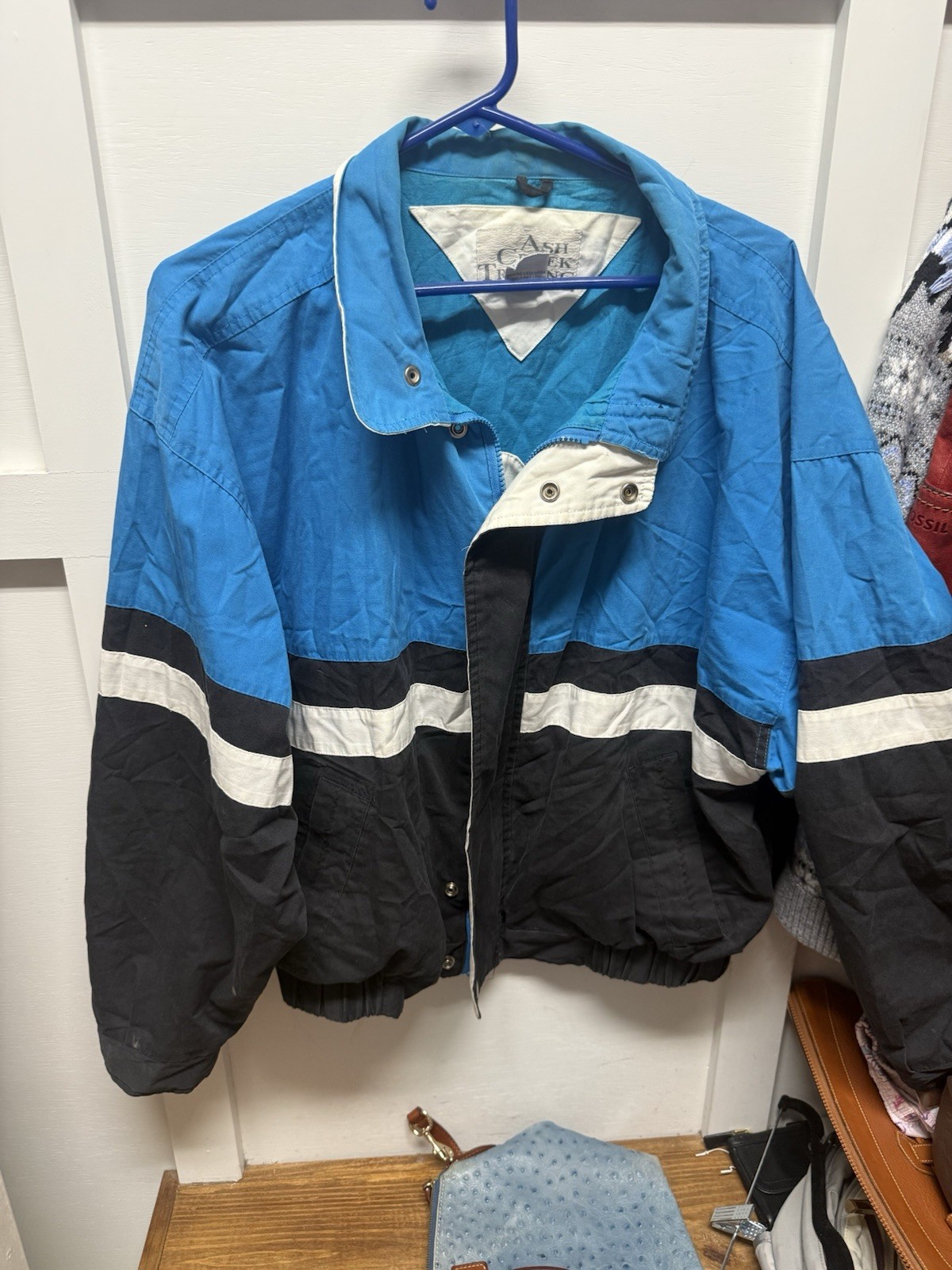 Vintage Ash Creek Trading Men’s L Blue Black White Colorblock Full Zip Jacket