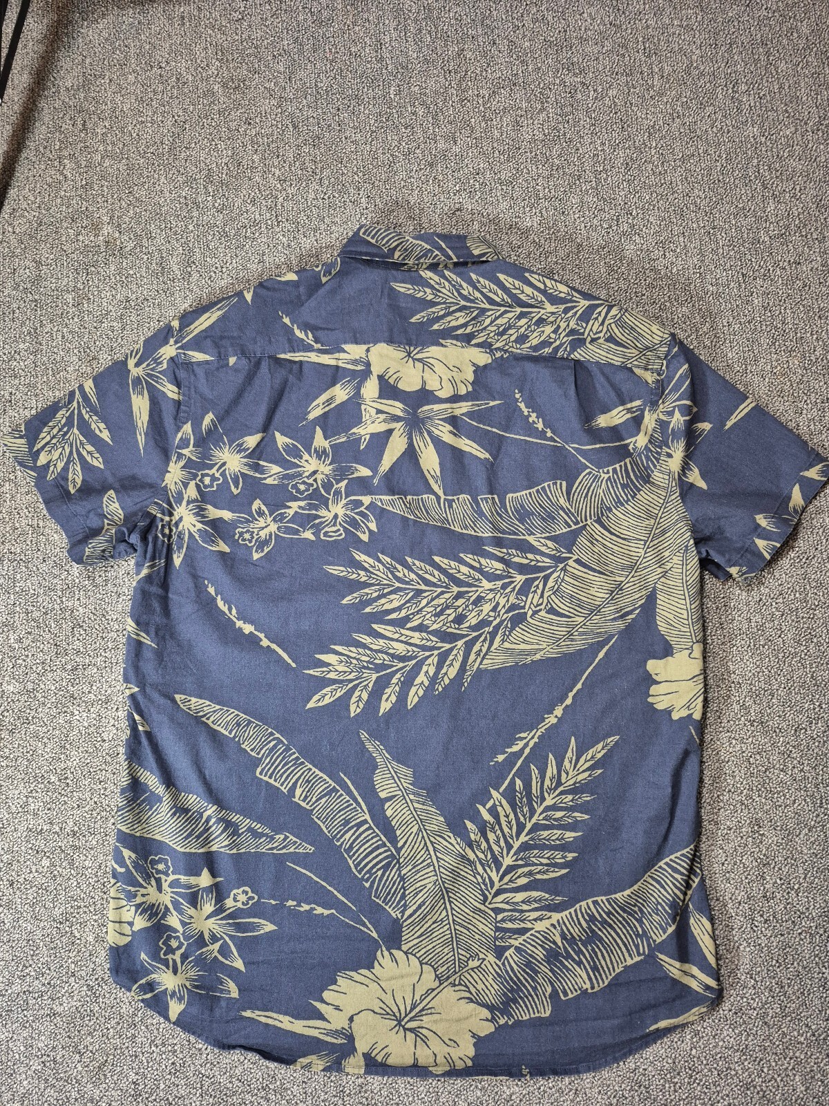 J.Crew Mercantile Flex Men’s M Blue Tropical Floral Hawaiian Button-Up Shirt