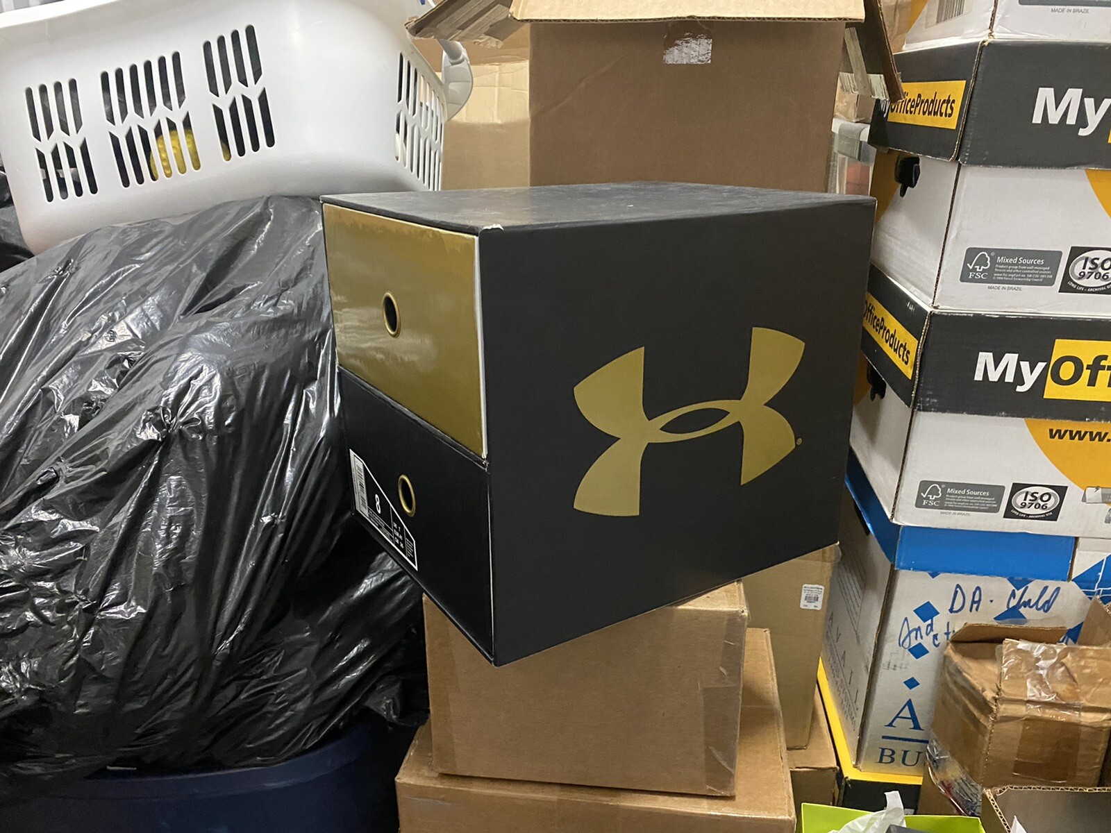 Under Armour Curry B2B Finals MVP Men’s Basketball Shoes Size EMPTY STORAGE BOX