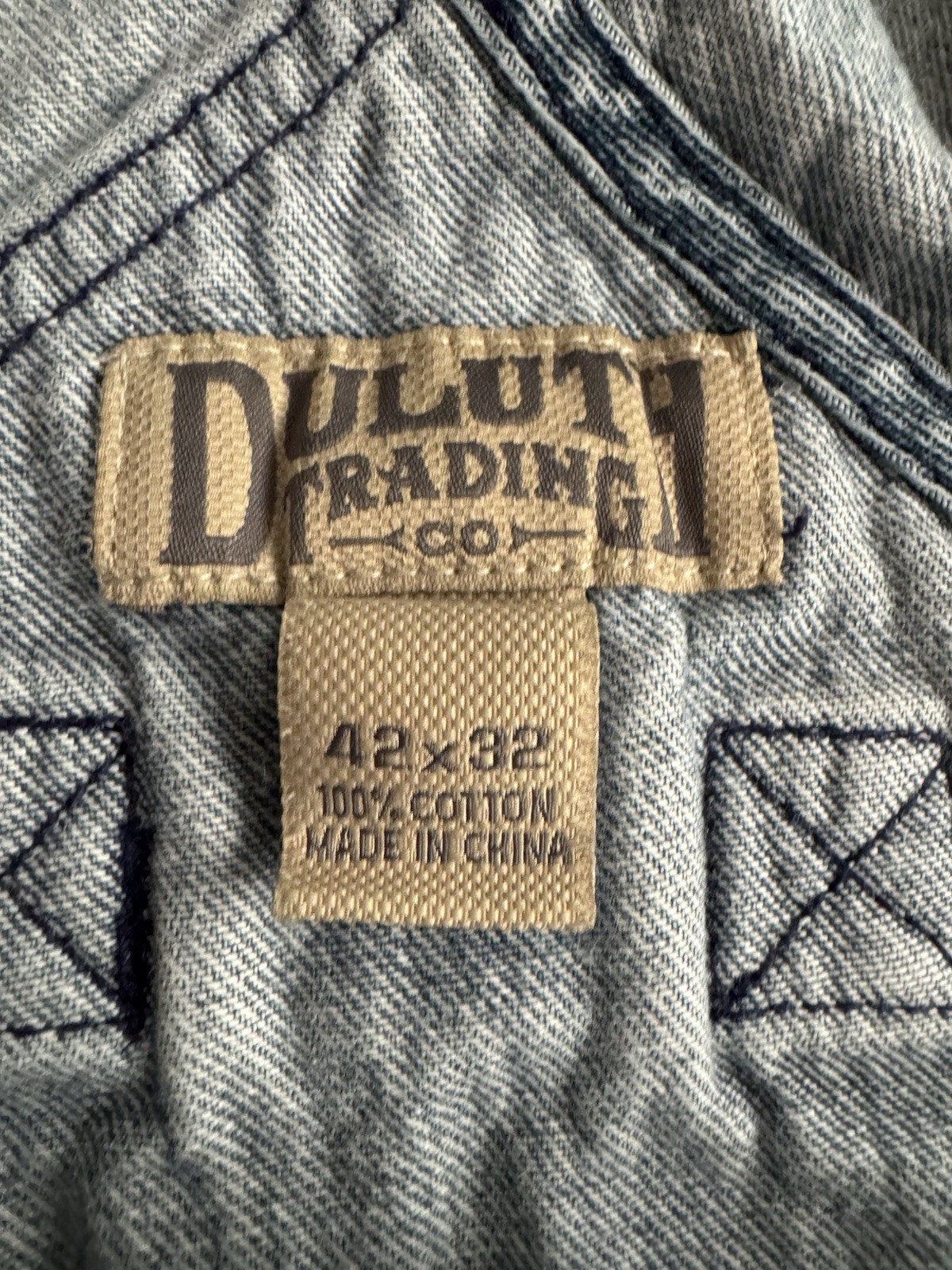 Duluth Trading Co Men’s Blue Denim Cotton Bib Overalls 42×32 Construction