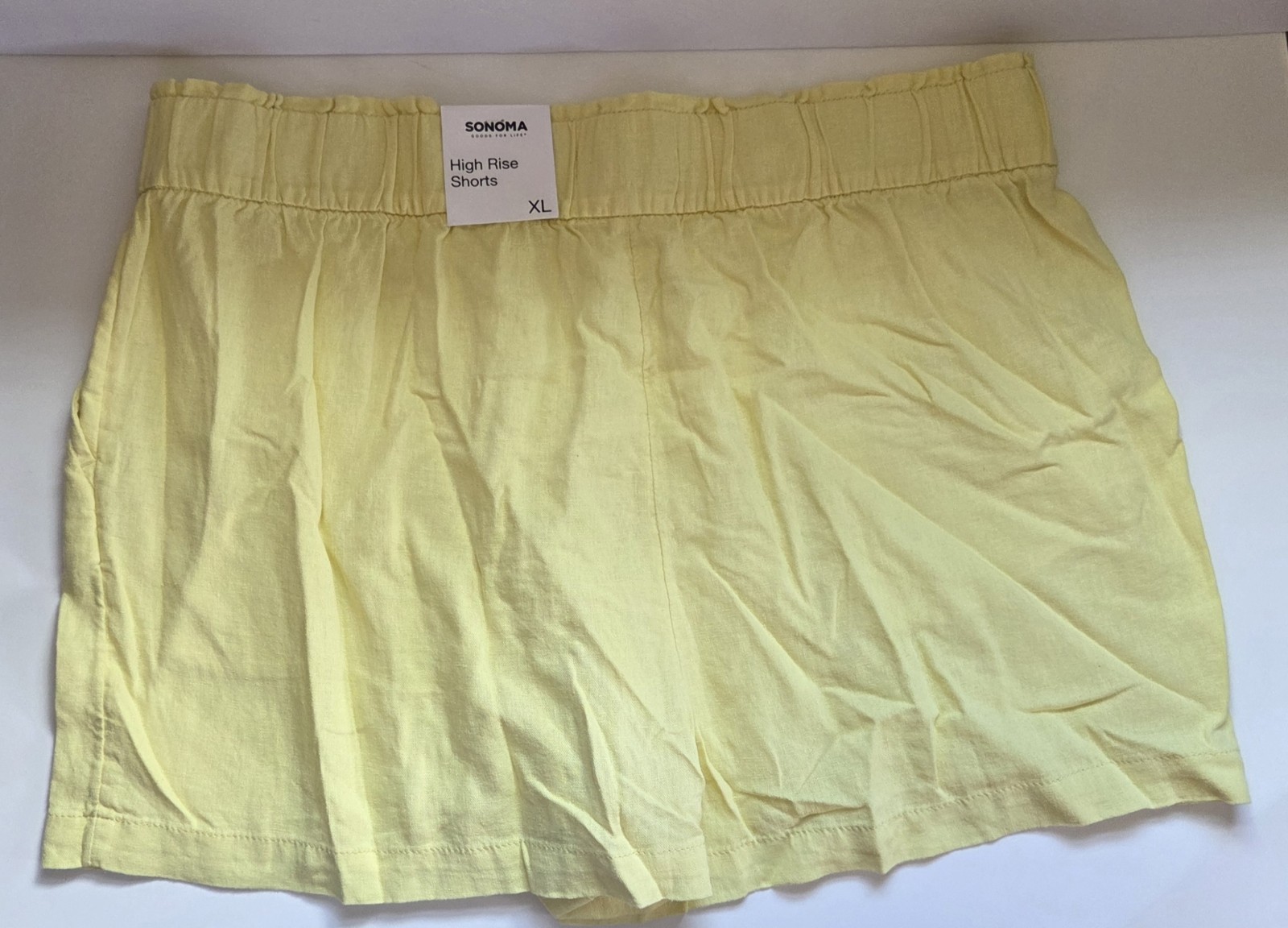 Sonoma Goods For Life Women’s Yellow High Rise Pull-On Shorts XL Pockets NWT
