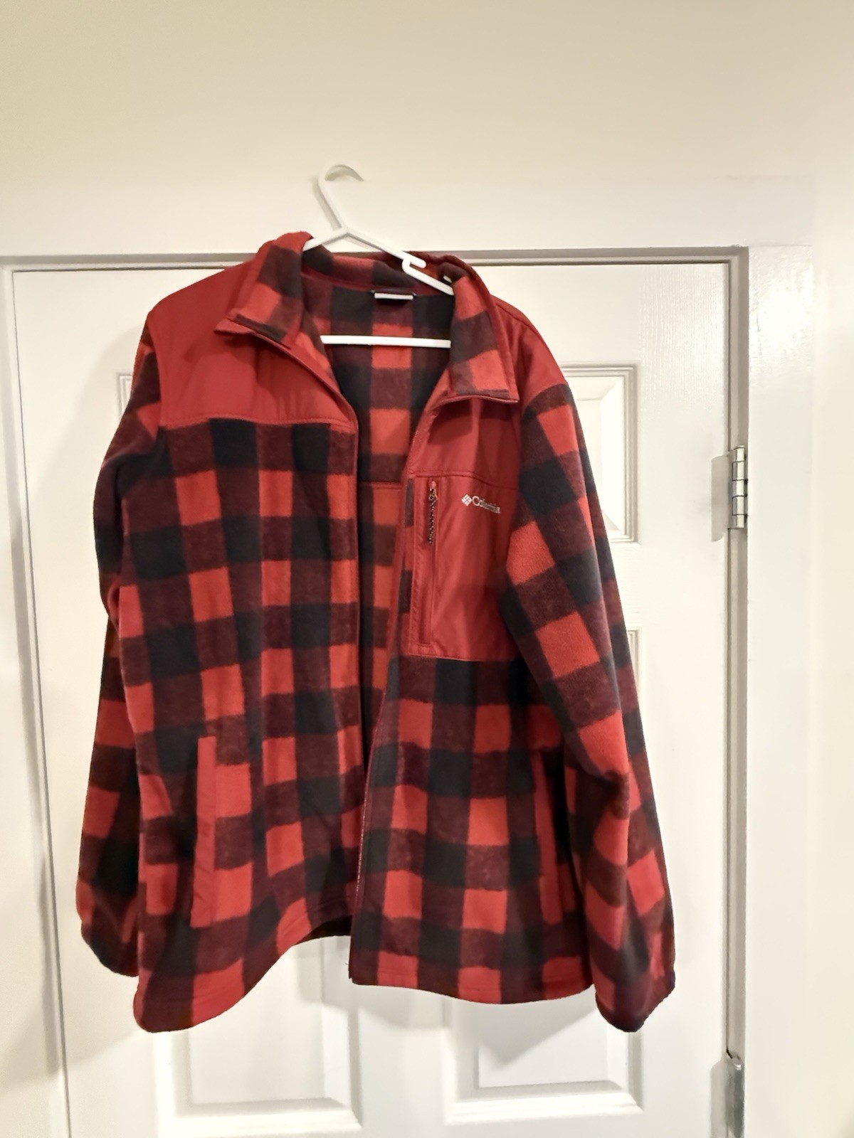 Columbia Men’s Large Red Black Buffalo Plaid Fleece Jacket Full Zip Outdoor