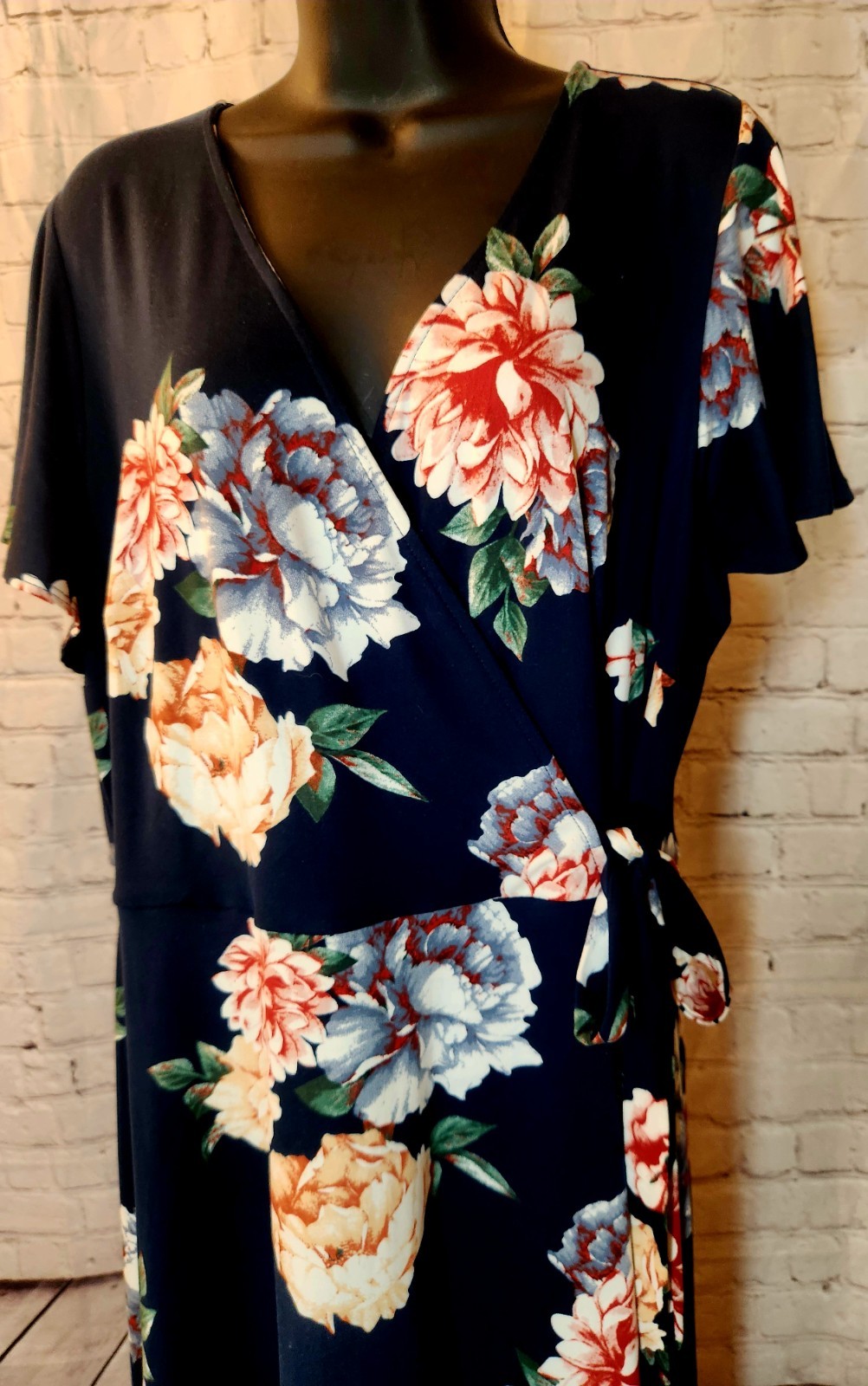 Fortune & Ivy Irene Floral Maxi Dress (Size 2XL)