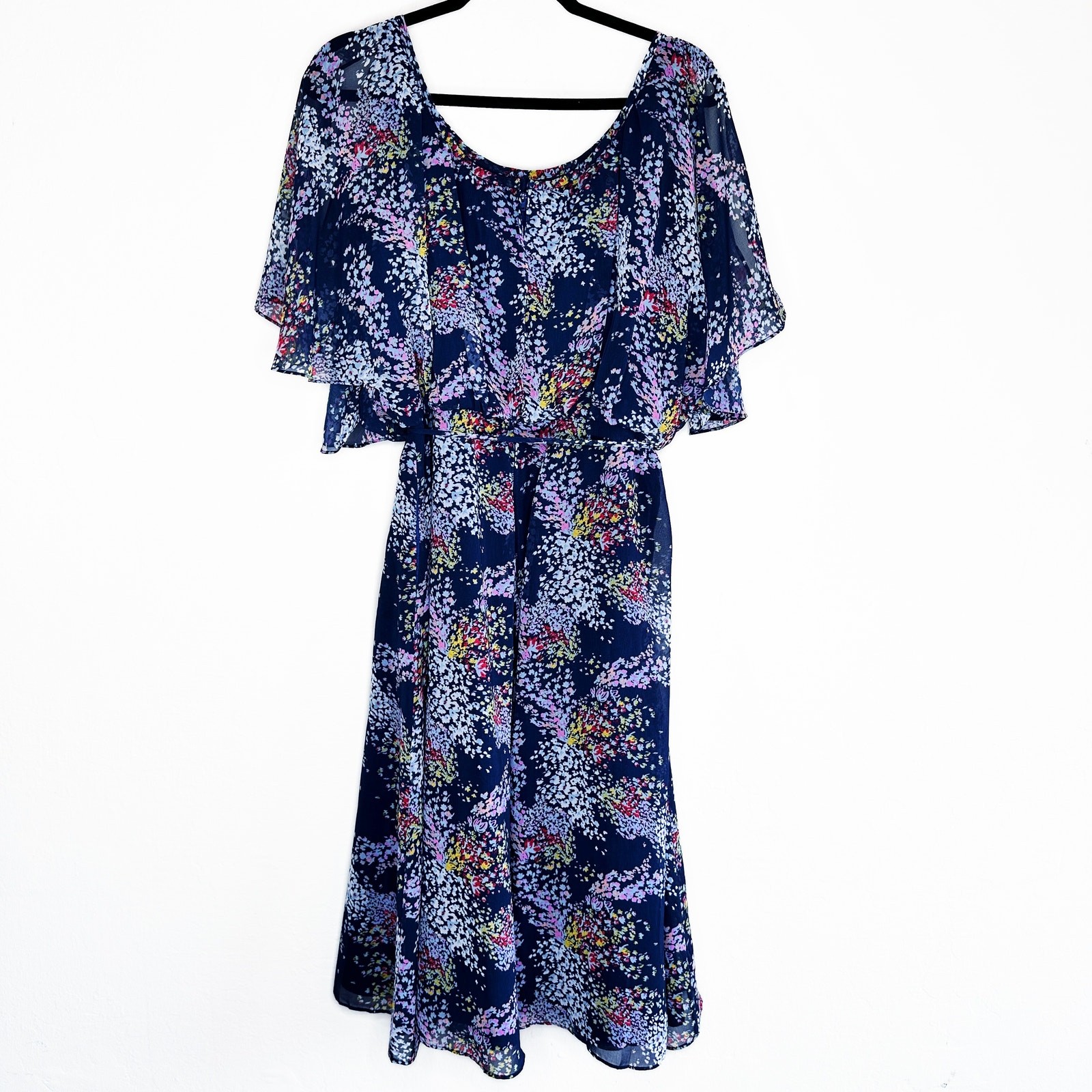 ModCloth Fiore Your Entertainment Flora Navy Blue Floral Cold Shoulder Dress Lg