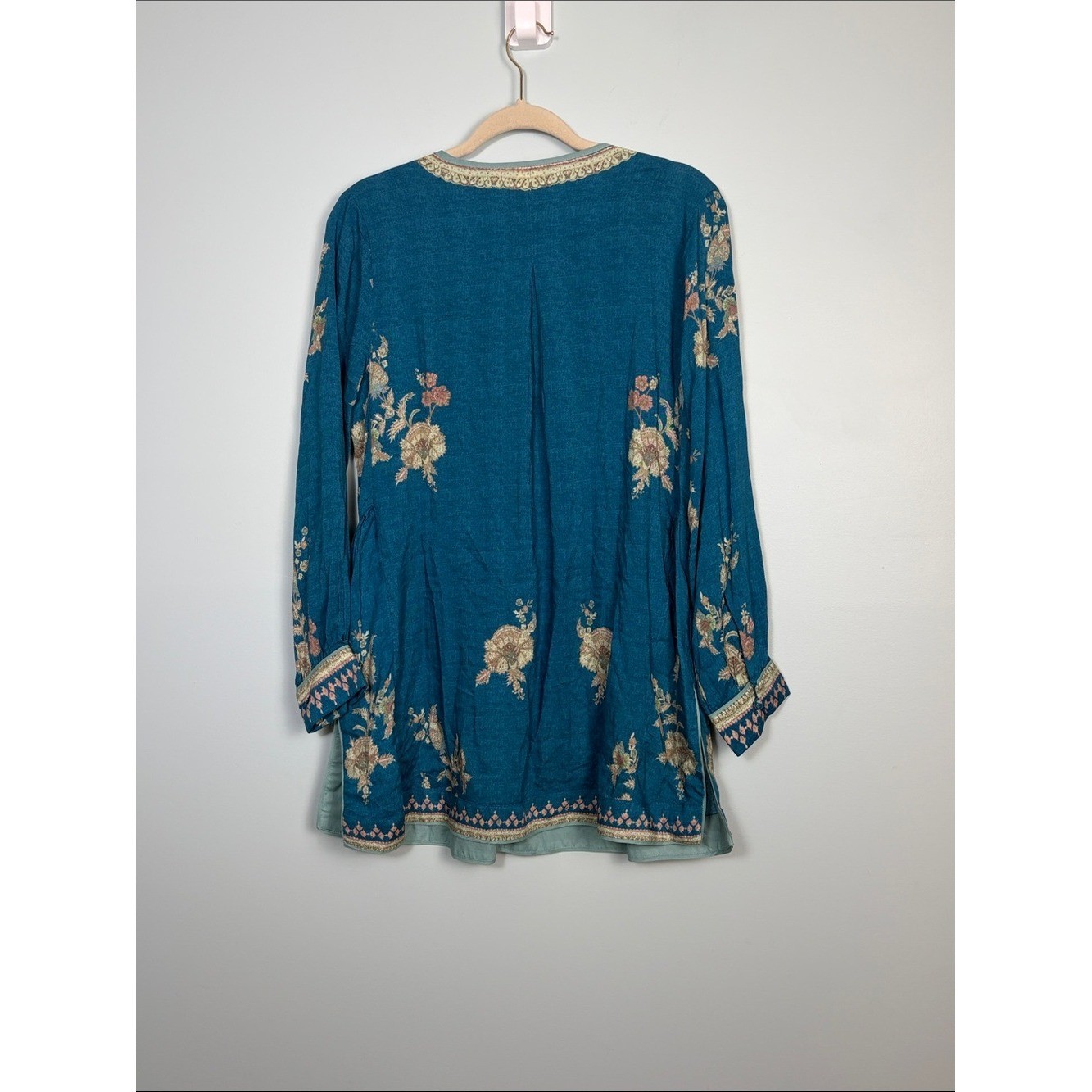 Soft Surroundings Blue Embroidered Boho Floral Tunic Top Women’s Size Small NWOT