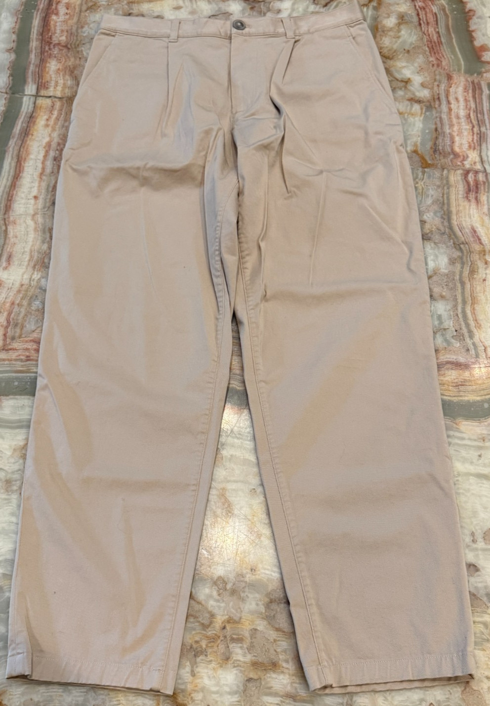 COS Mens Pleated Front Chino Pants Classic Khaki Beige Tapered Leg Size 32R