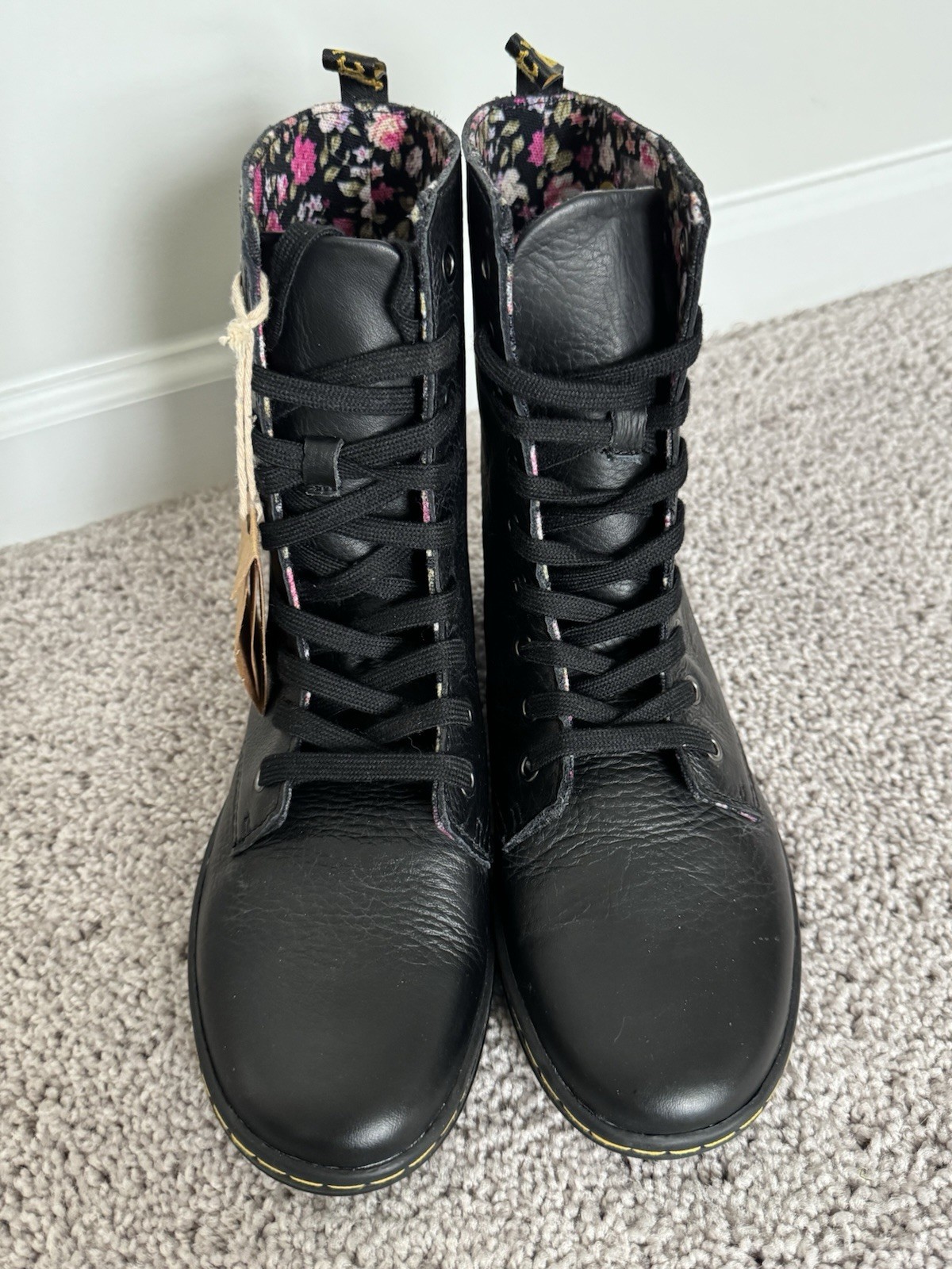NWT DR. MARTENS Stratford Black Leather Floral Foldover Combat Boots Size 8