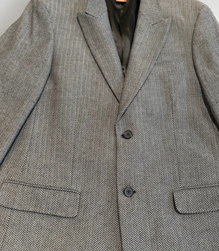 Michael Kors Men’s Blazer 44R Gray Herringbone Suit Jacket Tailored Fit 2 Button
