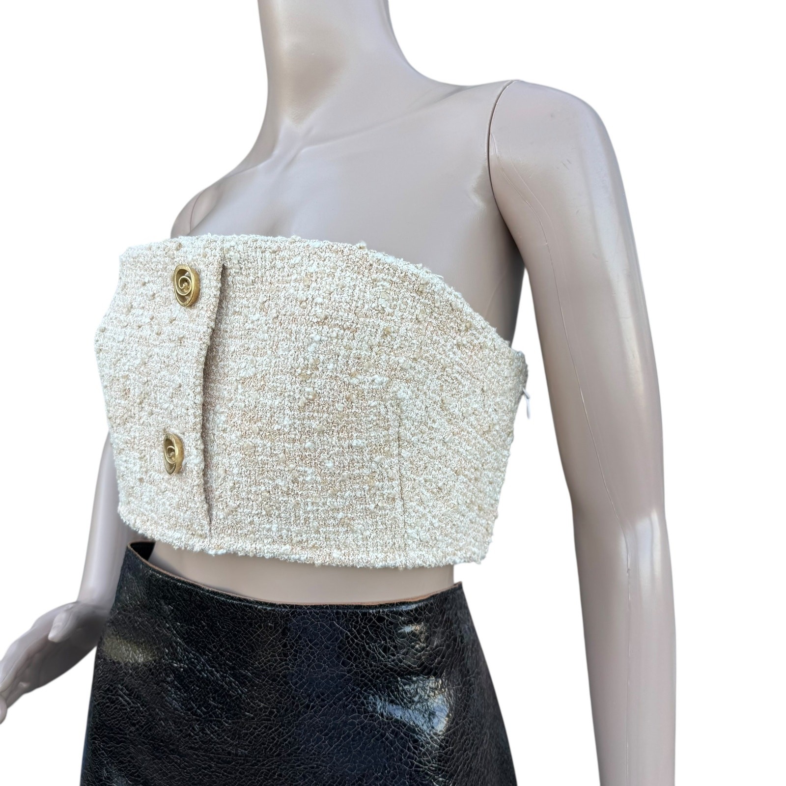 St John PF22 Boucle Knit Strapless Crop Tube Top Cream Gold Button Size L NWOT