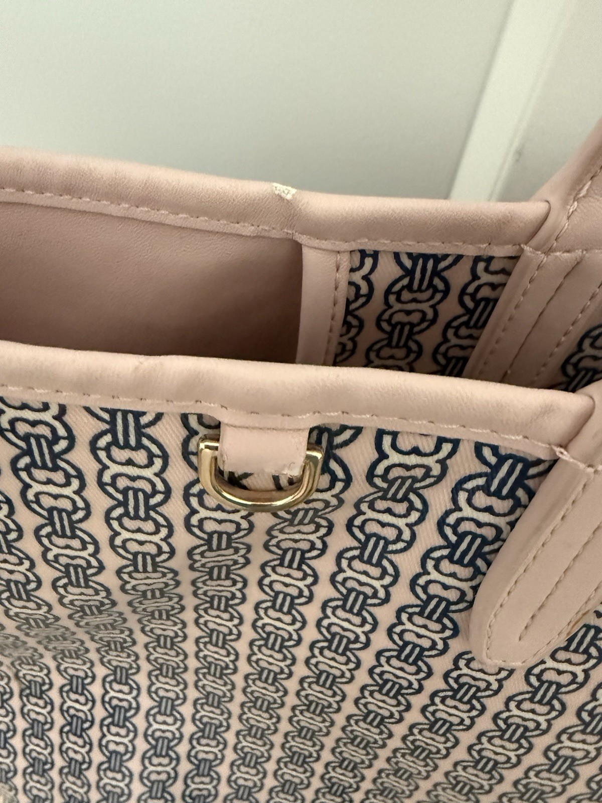 Tory Burch Gemini Link Canvas Tote Blush Pink Navy Gold Hardware Shoulder Bag
