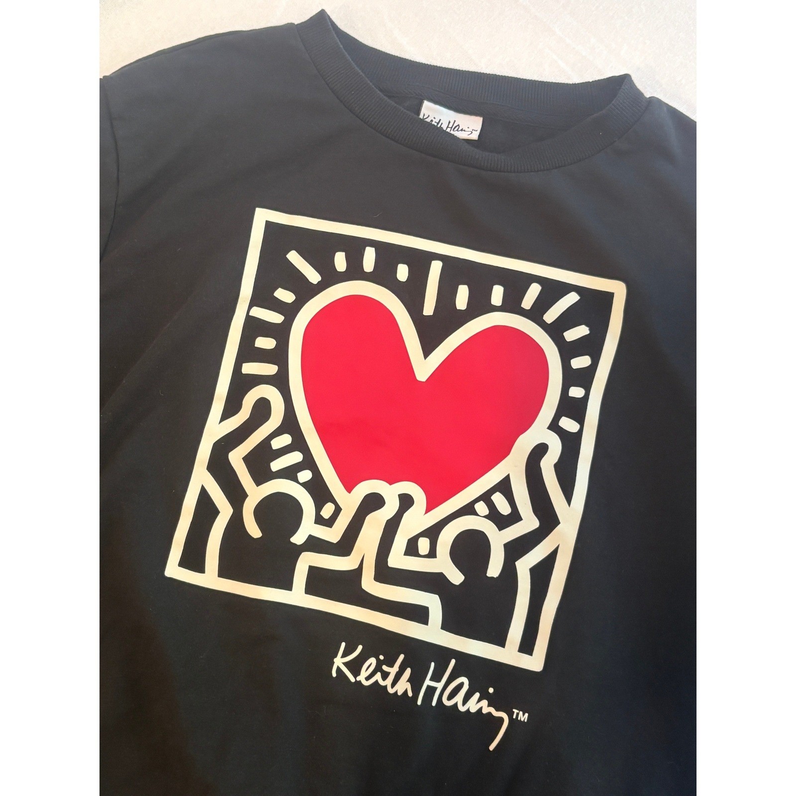Keith Haring Radiant Heart Graphic Sweatshirt Black Crewneck Pullover Medium