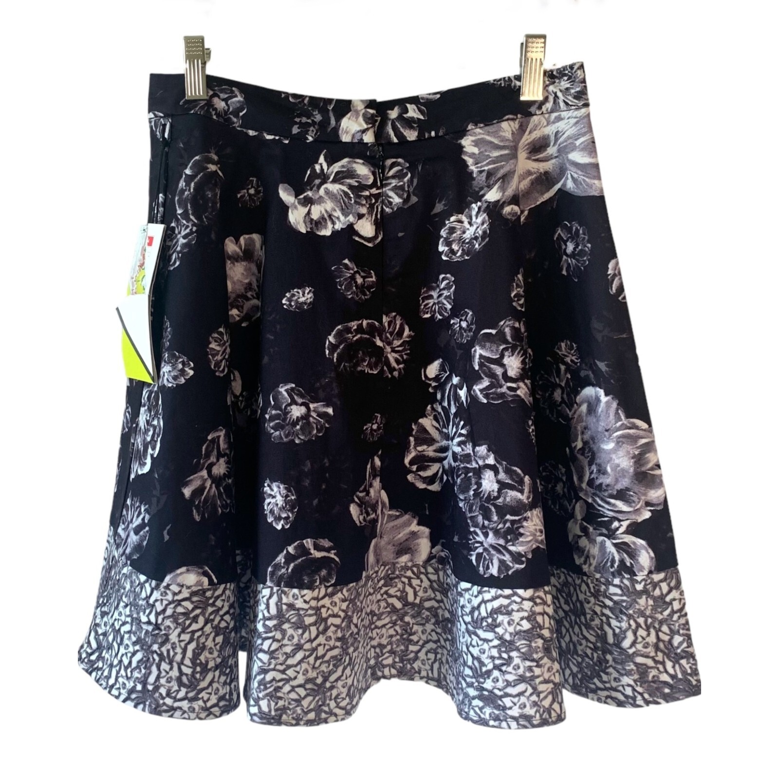 PRABAL GURUNG For Target Black + Gray Floral Mini-Length Skater Skirt NWT Size 4