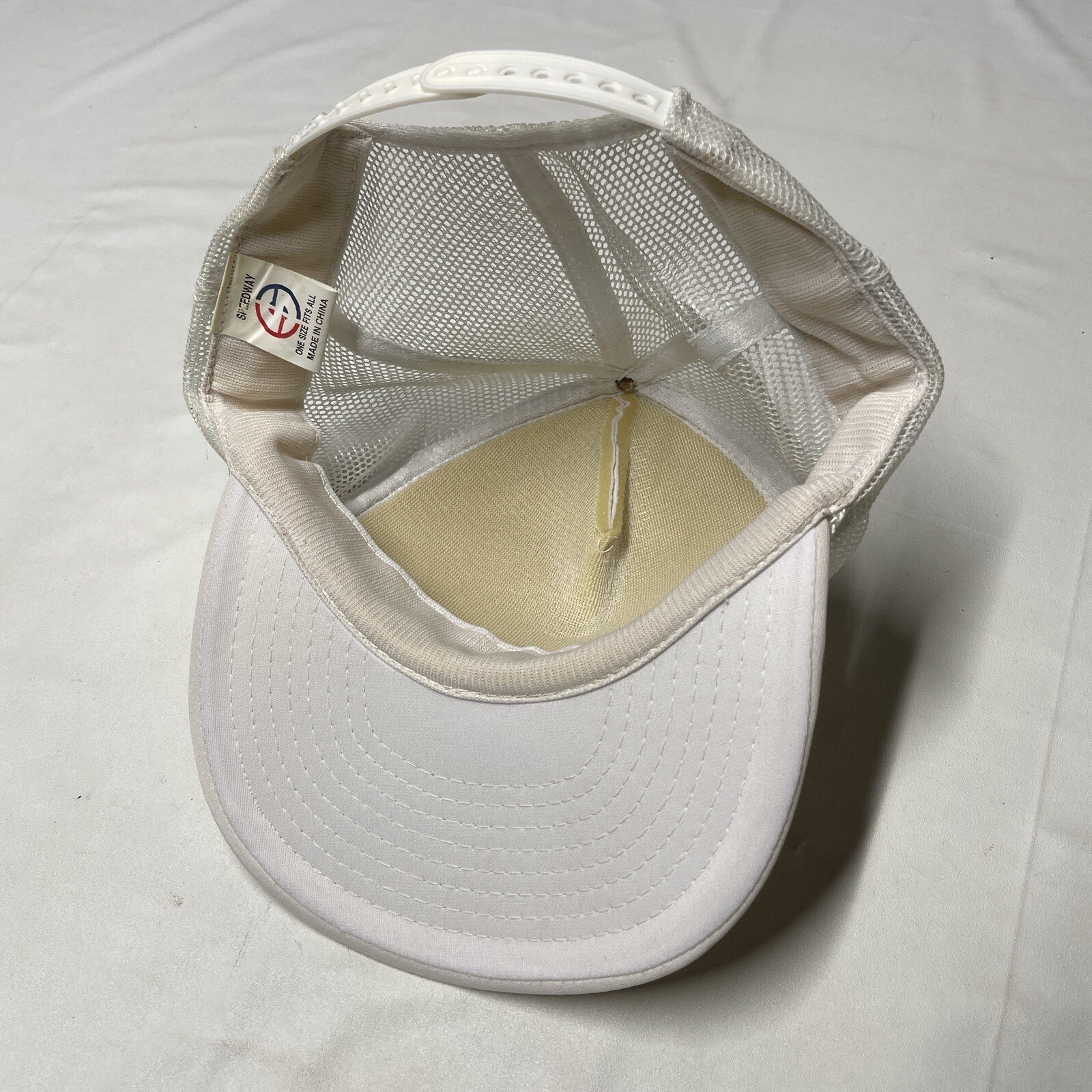 Vintage 90s Trucker Hat Cap SnapBack Army 91st Airborne Division White Heart Art