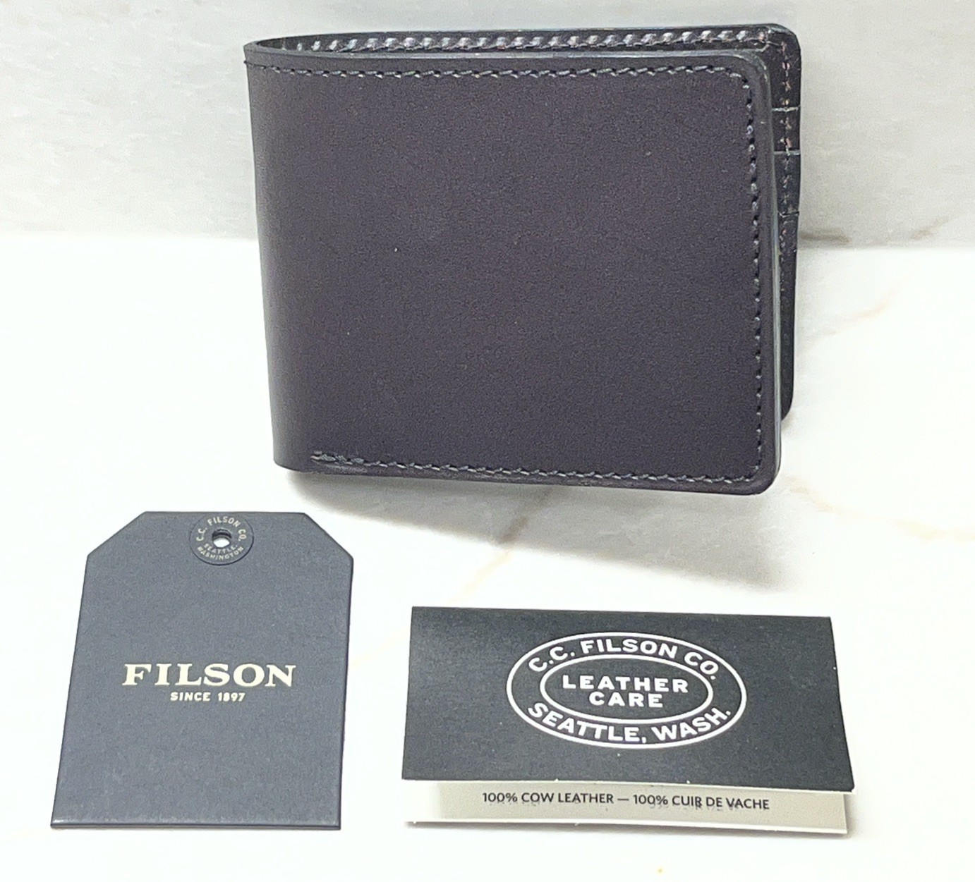 Filson Brown Bridle Leather Bi-Fold Wallet | 20234679 | Handcrafted in USA | NWT