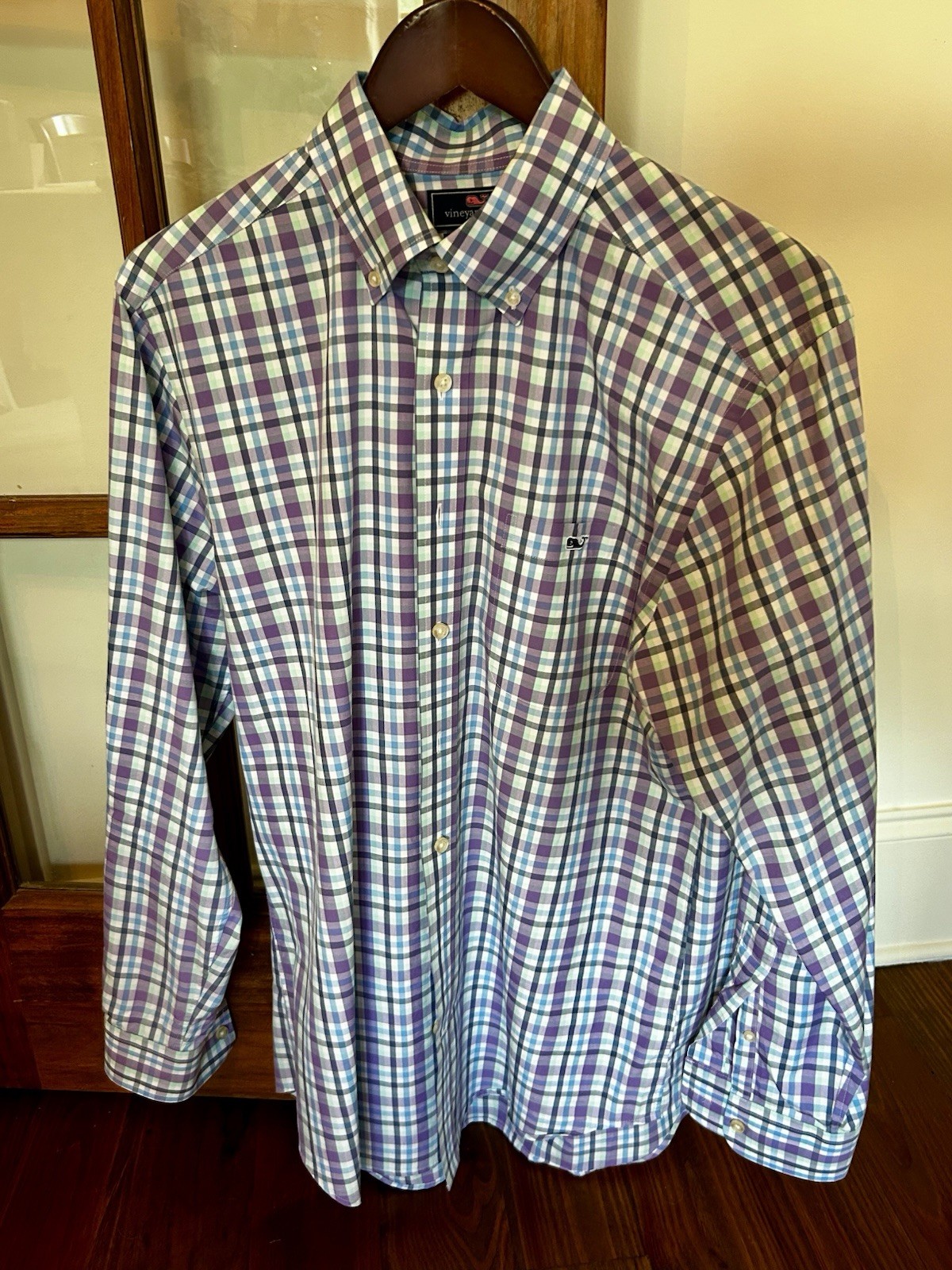 Vineyard Vines Men’s Medium Slim Fit Plaid Long Sleeve Tucker Button-up Vintage