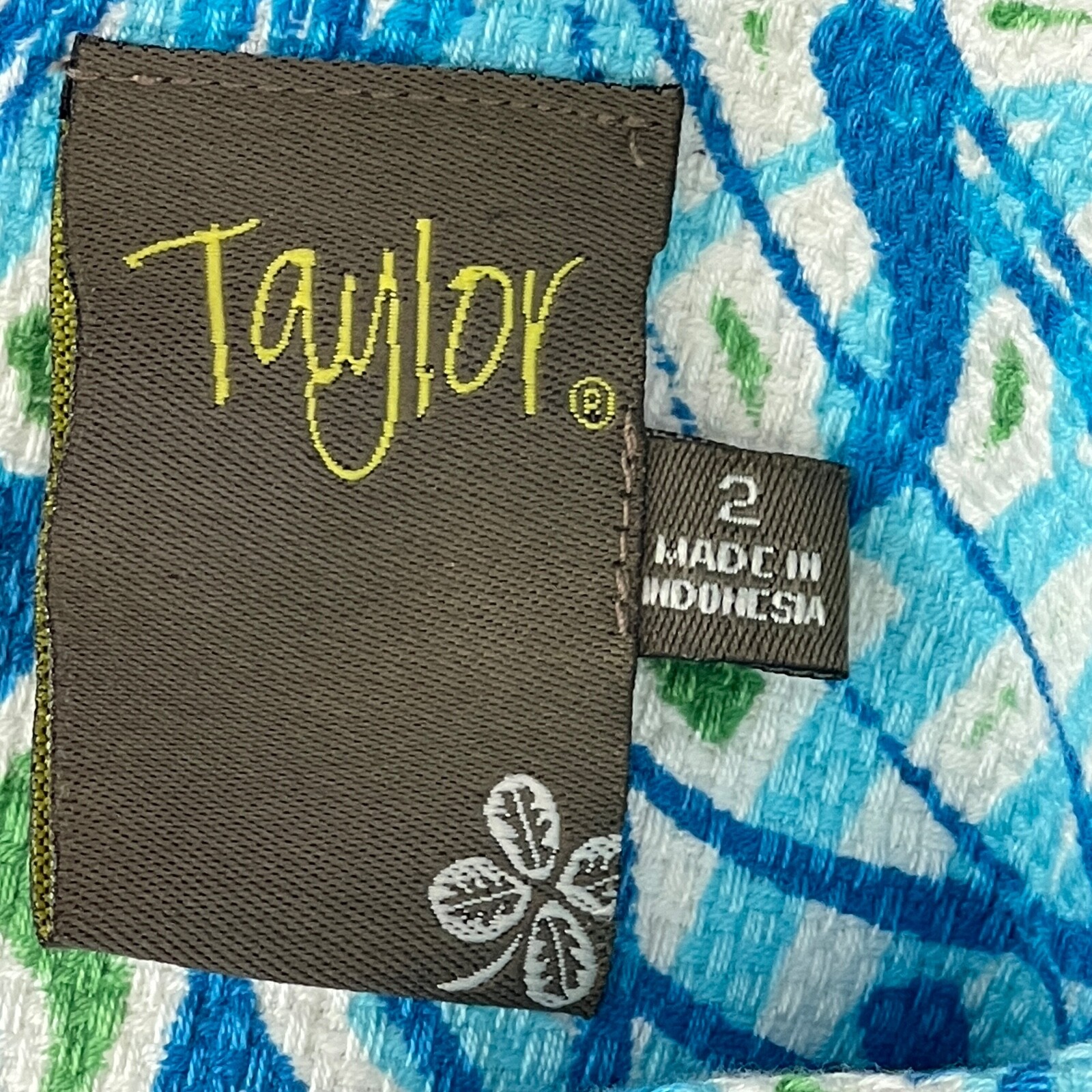 Taylor Size 2 Woman’s Blue Green White Floral Pocketed Sleeveless Summer Dress