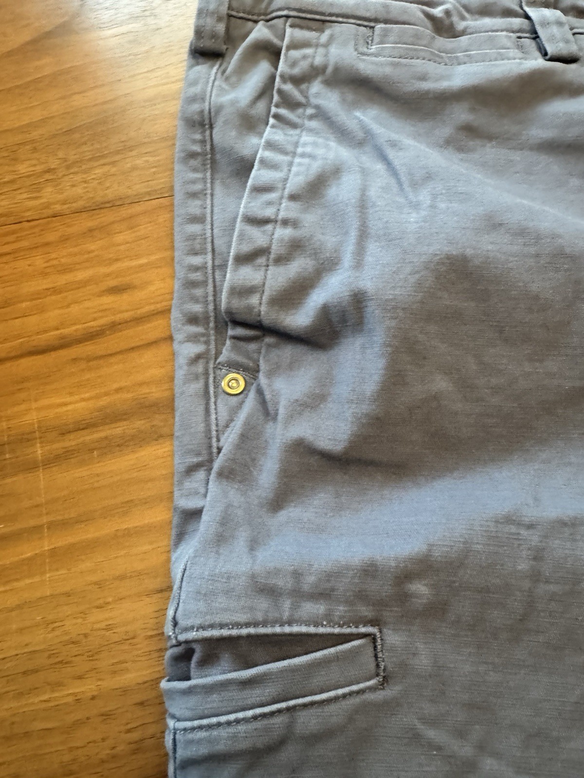 Duluth Flex Ballroom Khakis Men’s Gray Relaxed Fit Flat Front Shorts Pockets