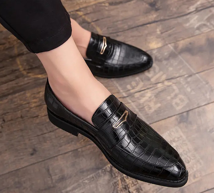 Men’s Stone Pattern Slip on Loafers Pointy Toe Formal Business Casual Shoes