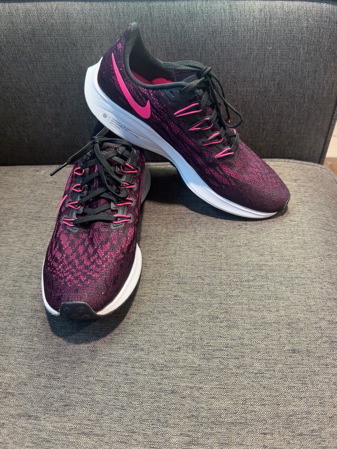 Nike Air Zoom Winflo 8 Women’s Size 8 Pink Black Running Shoes AQ2219-600