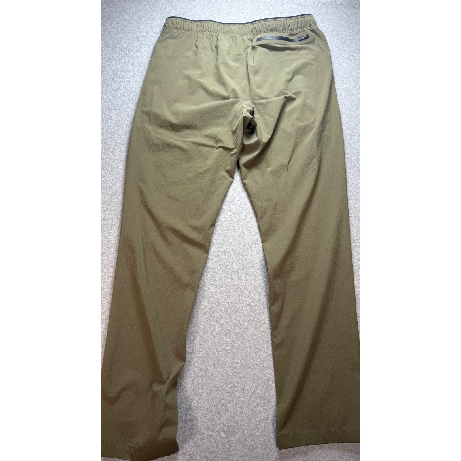 Paskho Mens Travel Hiking Pants Olive Green Stretch Size Medium RN 141719