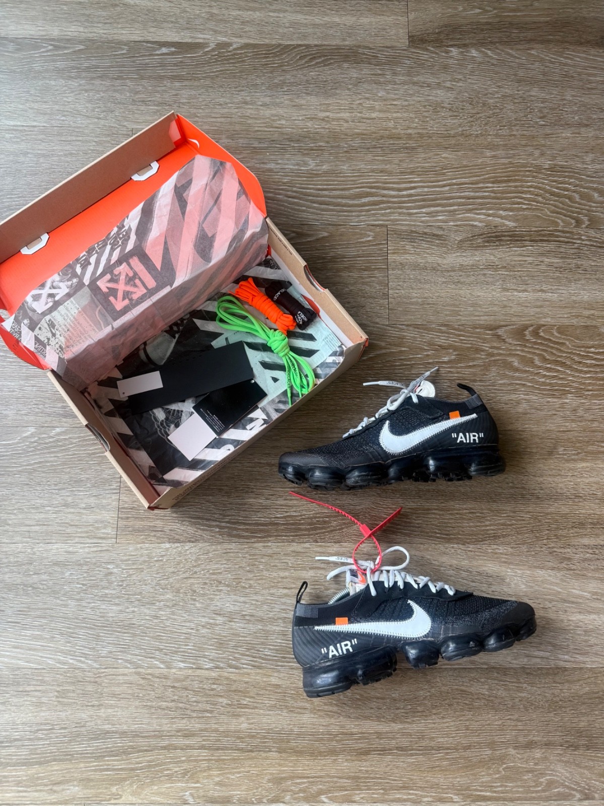 Size 10 – Off-White x Nike Air VaporMax The Ten