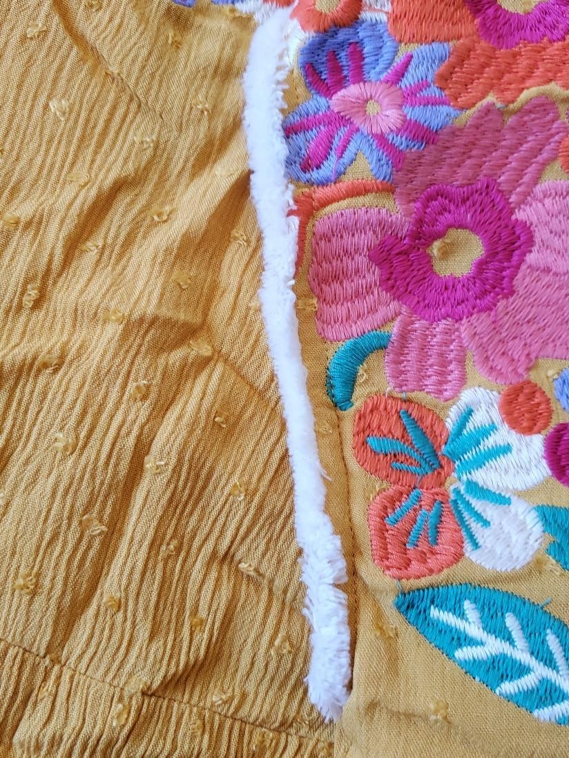 2 THML Embroidered Boho V-Neck Tassels Ties Sleeveless Tops, Size Large