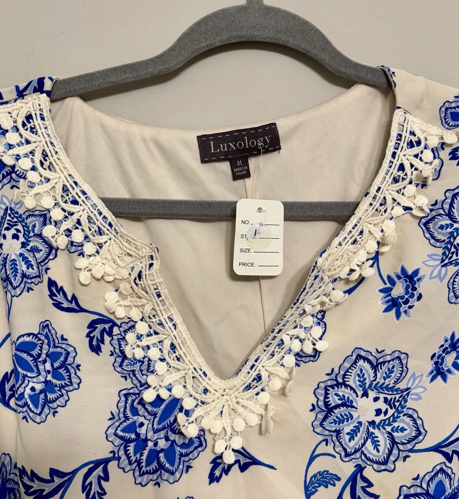Luxology Blue White Floral V-Neck 3/4 Bell Sleeve Shift Dress Lace Pom M